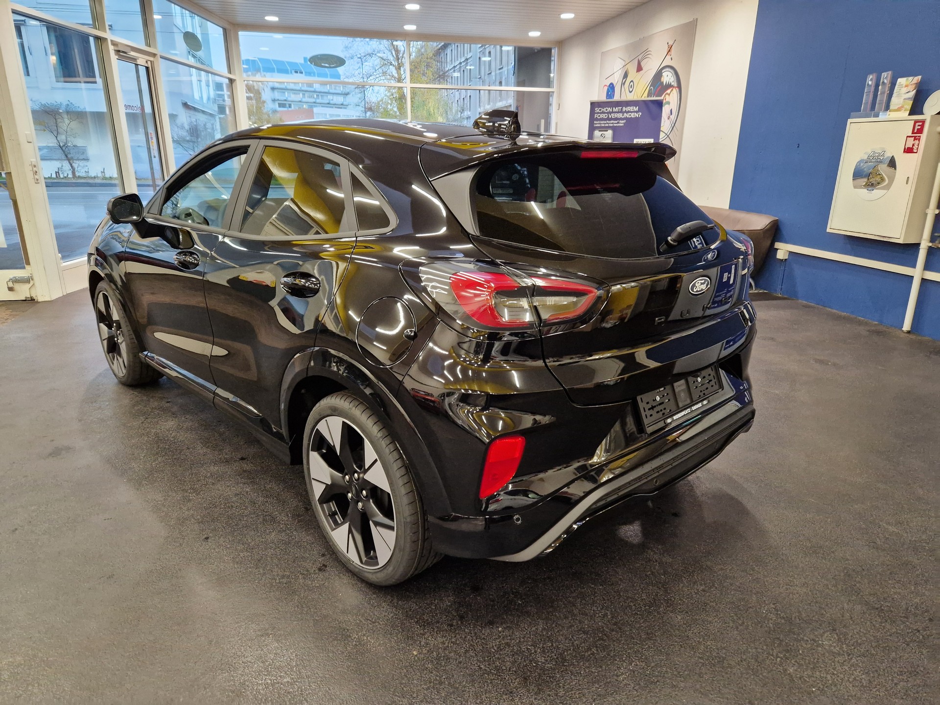 FORD Puma 1.0 MHEV ST-Line X Automat-image-2