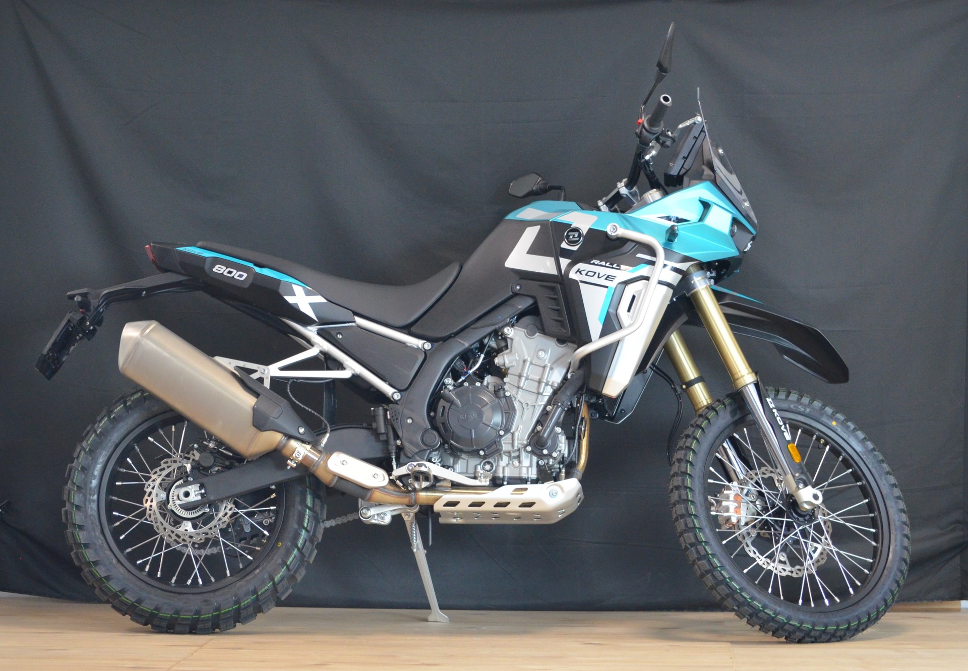 KOVE 800 X RALLYE-showroom-element-3