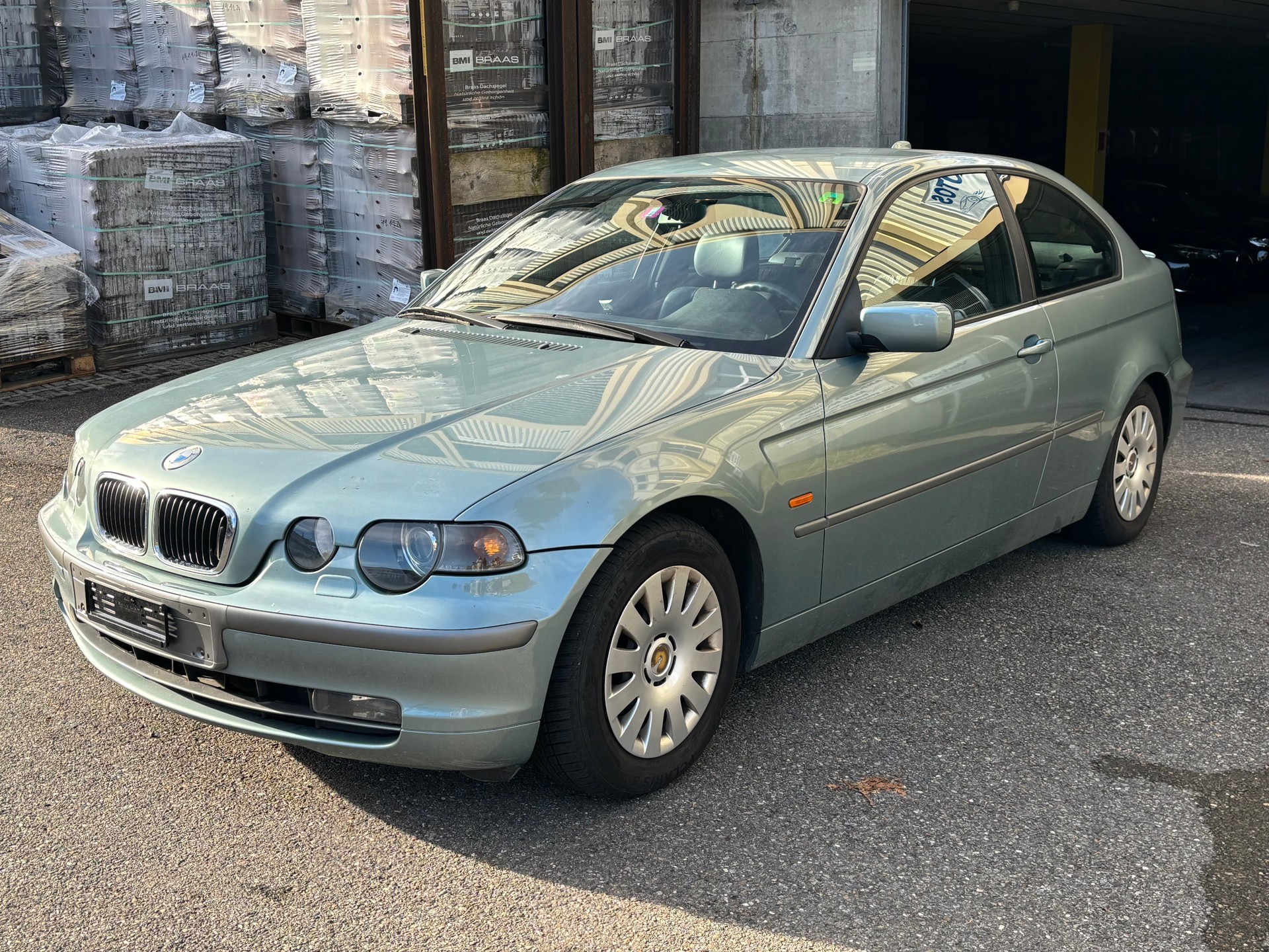 BMW 318 ti Compact-image-4