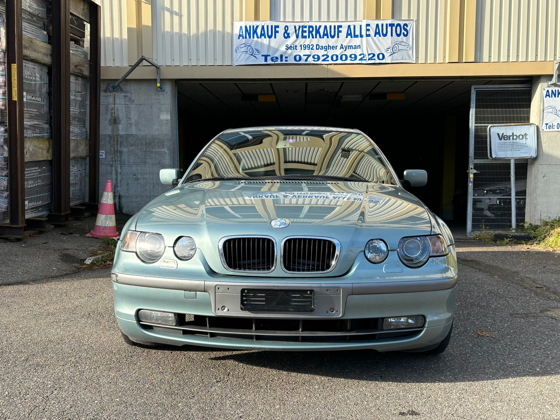 BMW 318 ti Compact-image-3