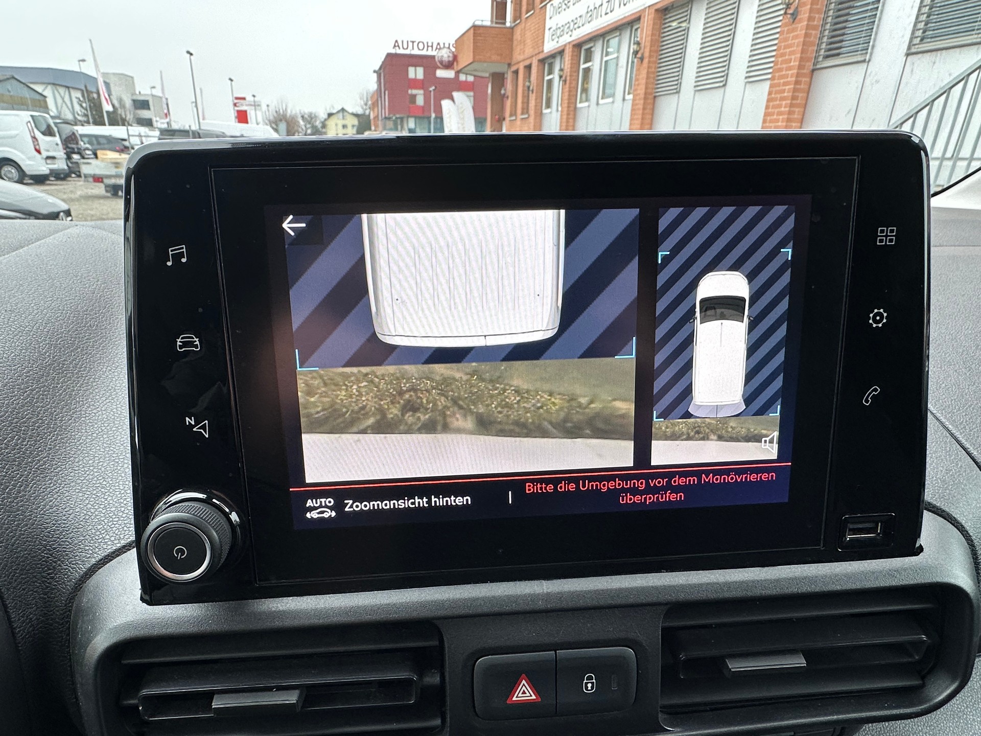 CITROEN Berlingo Van 1.5 Blue HDi 100 s/s Club 650kg-image-9