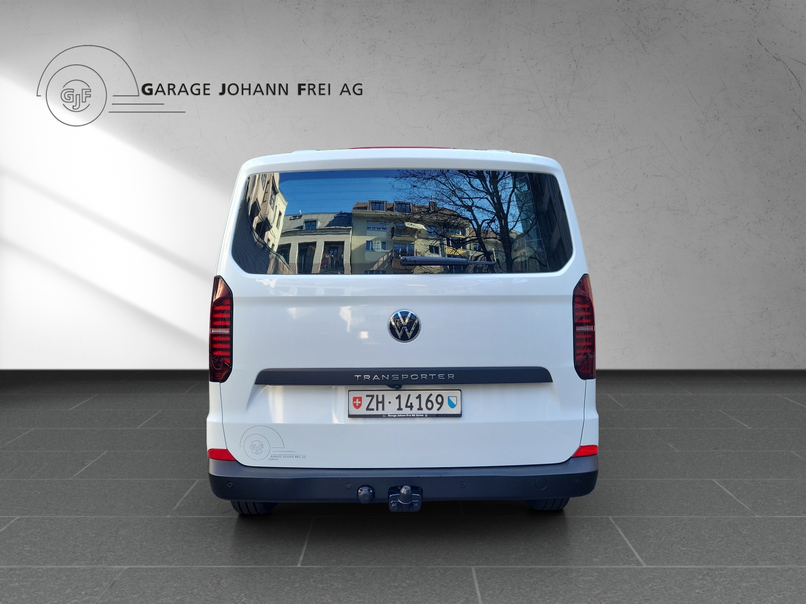 VW Transporter 2.0 TDI Automat-showroom-element-3