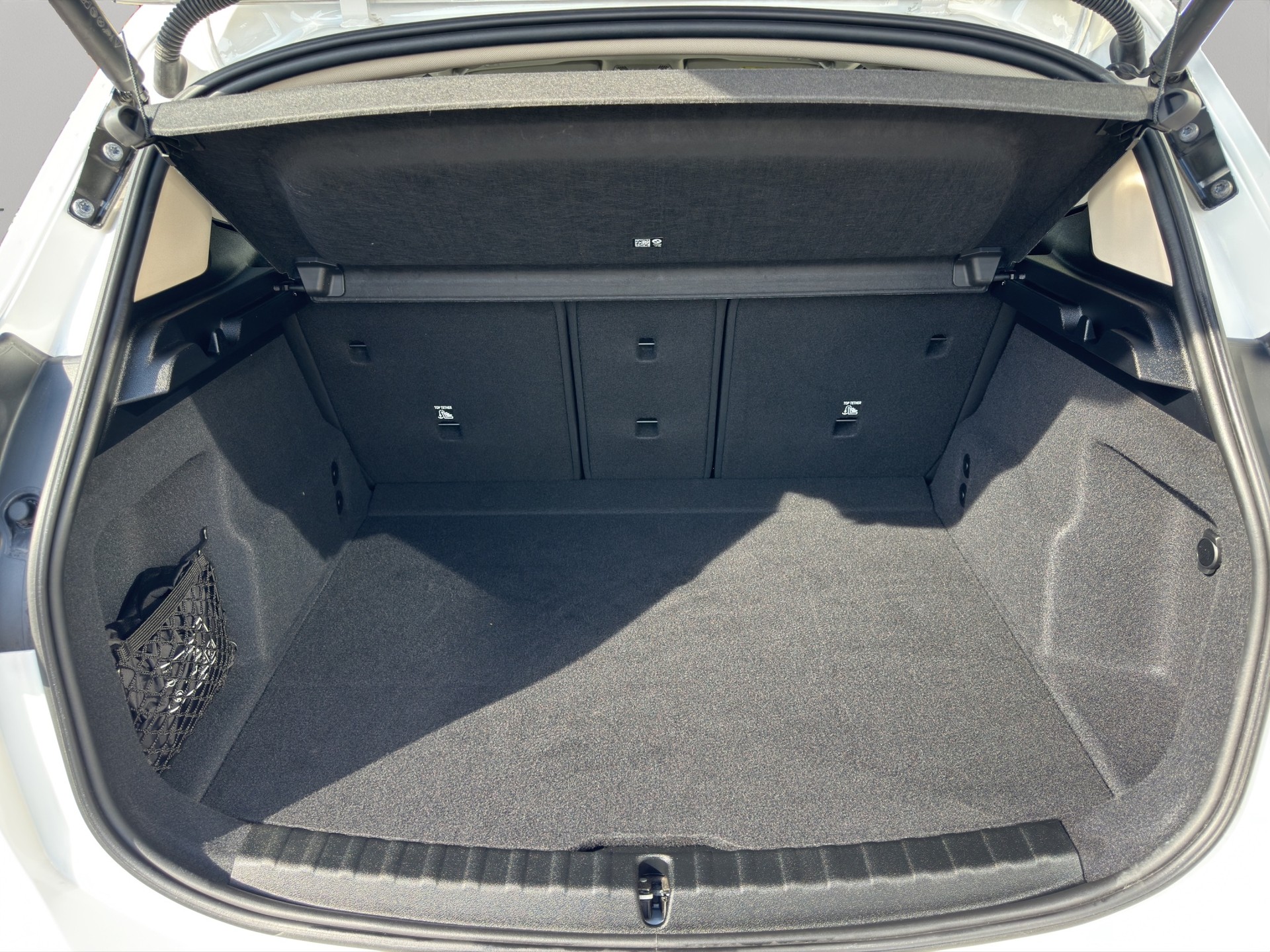 BMW 220i Active Tourer DKG-image-19