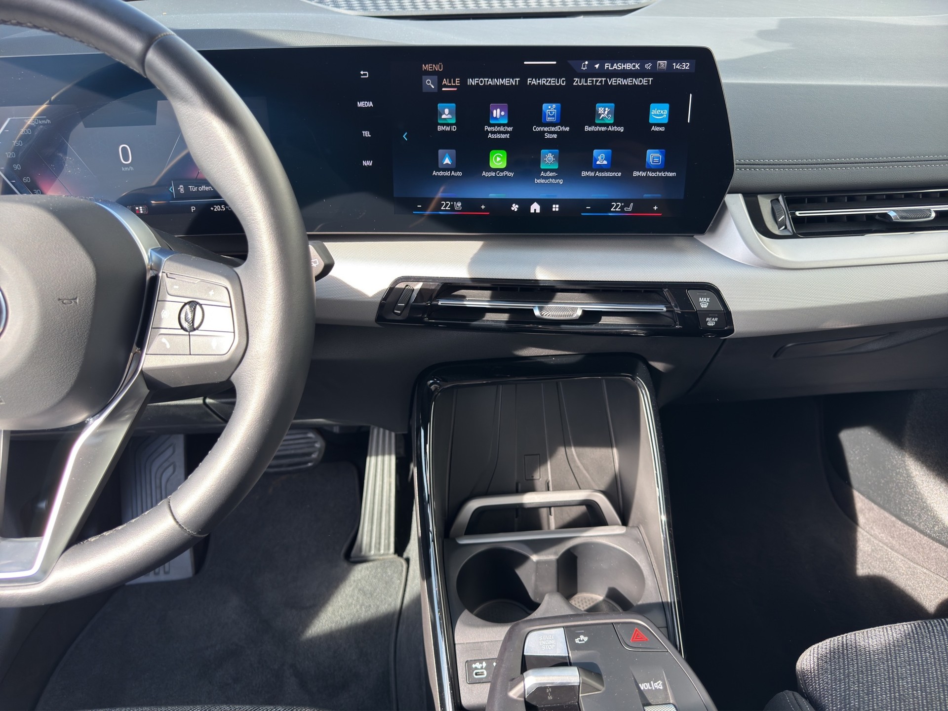 BMW 220i Active Tourer DKG-image-9