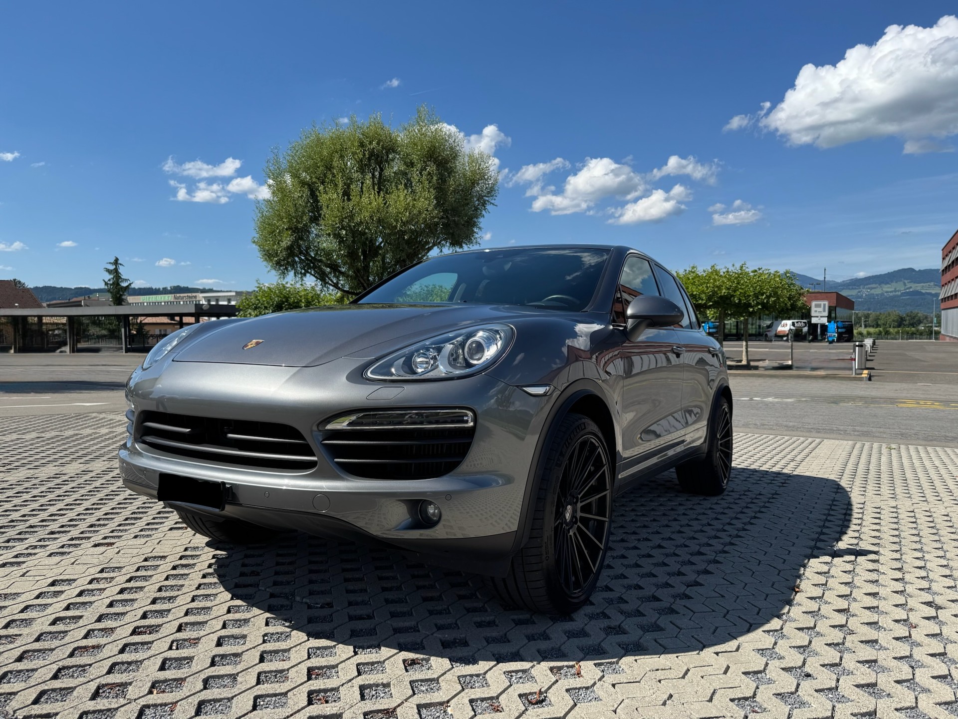 PORSCHE Cayenne S Diesel-image-3