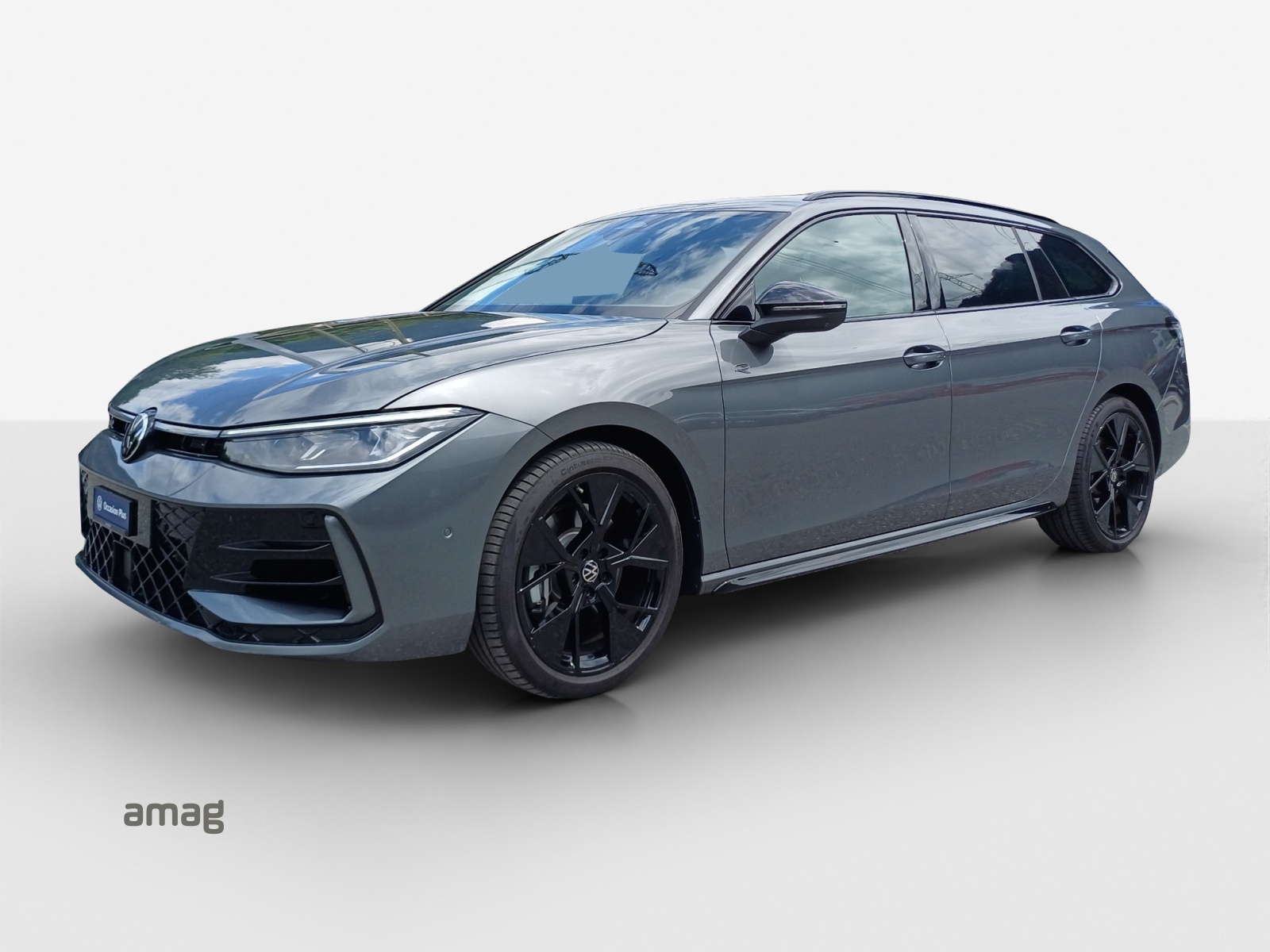 VW Passat Variant 2.0 TSI evo4 R-Line 4 Motion DSG-image-0
