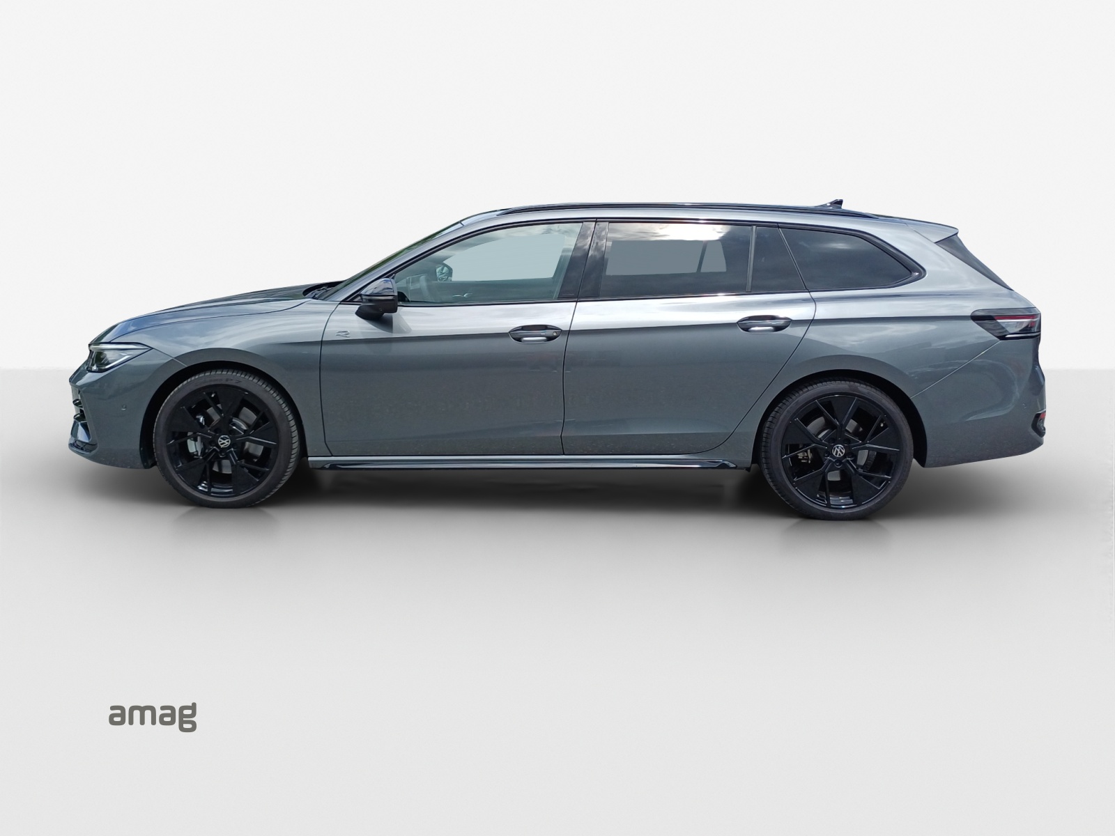VW Passat Variant 2.0 TSI evo4 R-Line 4 Motion DSG-image-1