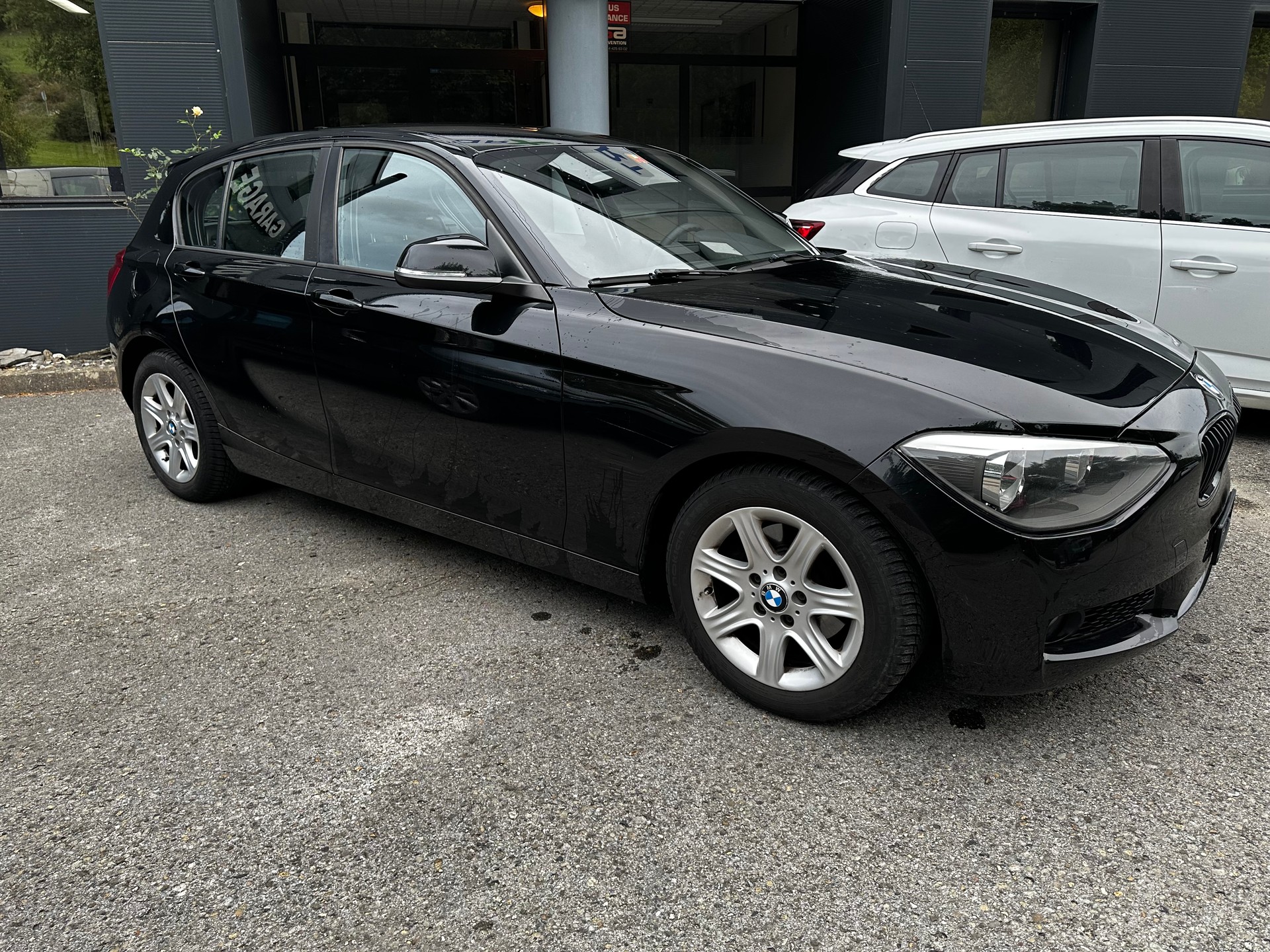 BMW 118i Urban Line-image-4