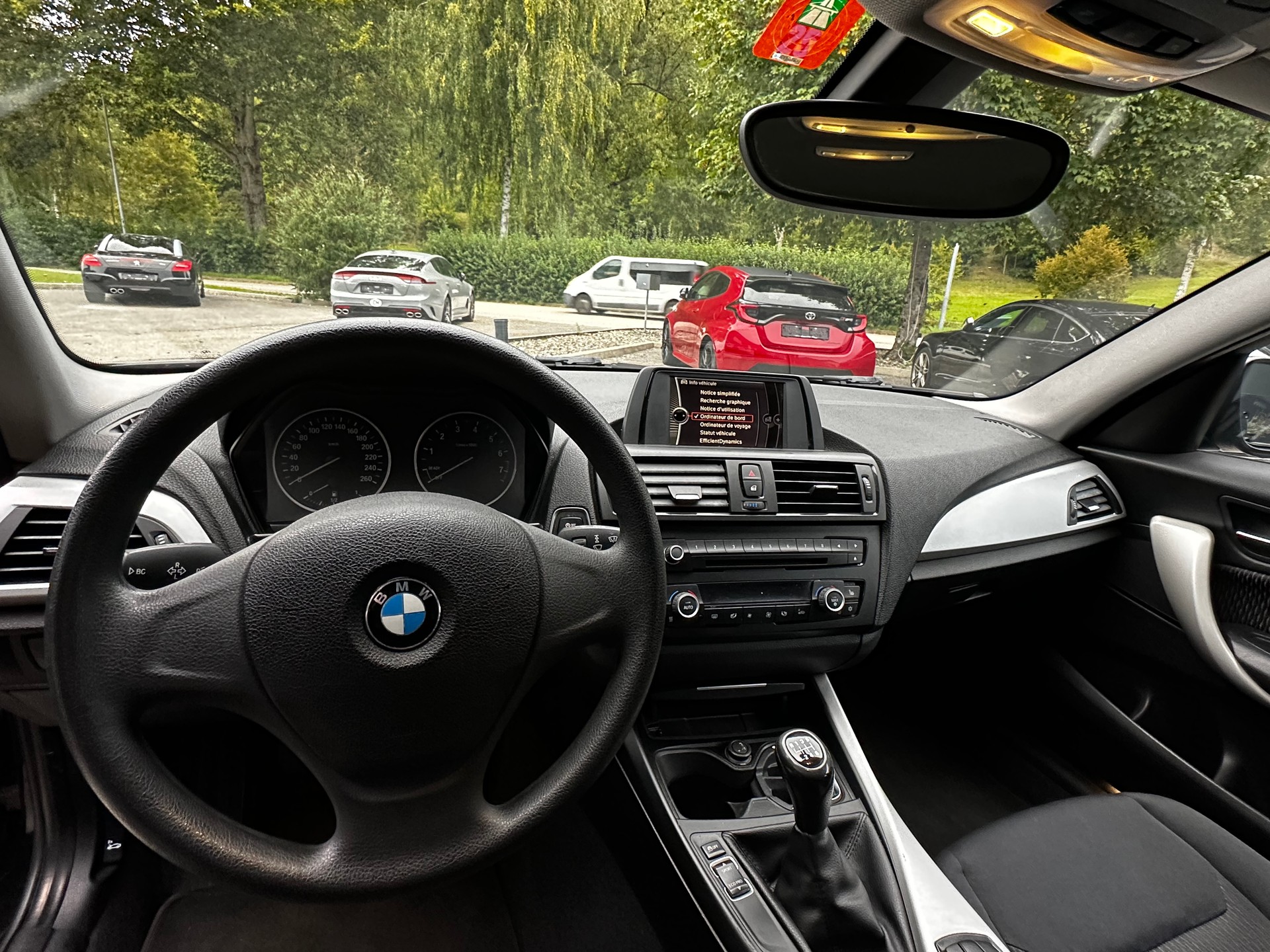 BMW 118i Urban Line-image-6
