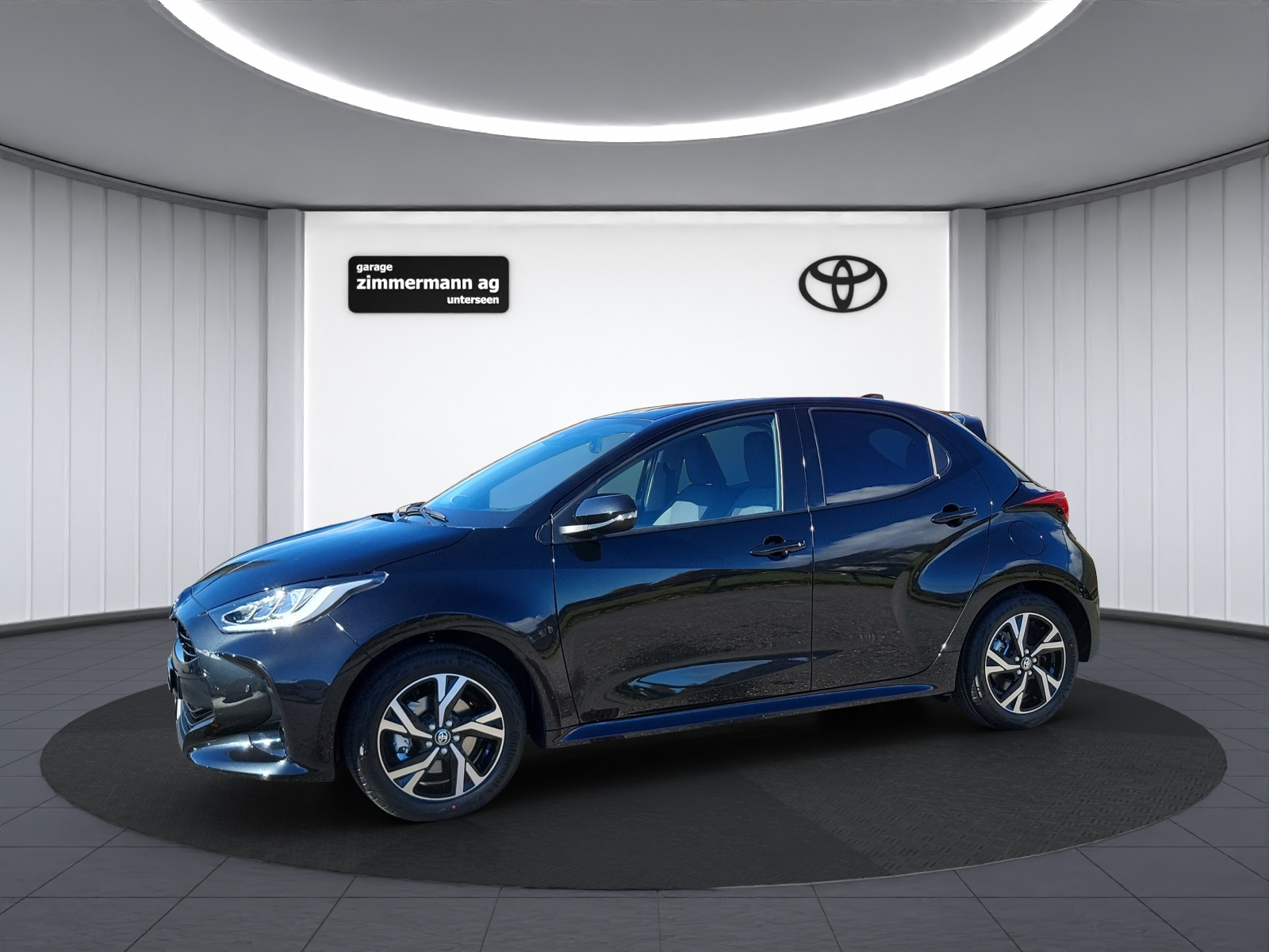 TOYOTA Yaris 1.5 VVT-i HSD Trend-image-11