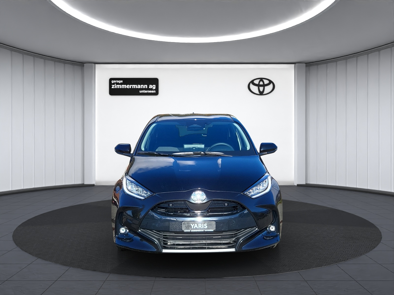 TOYOTA Yaris 1.5 VVT-i HSD Trend-image-1