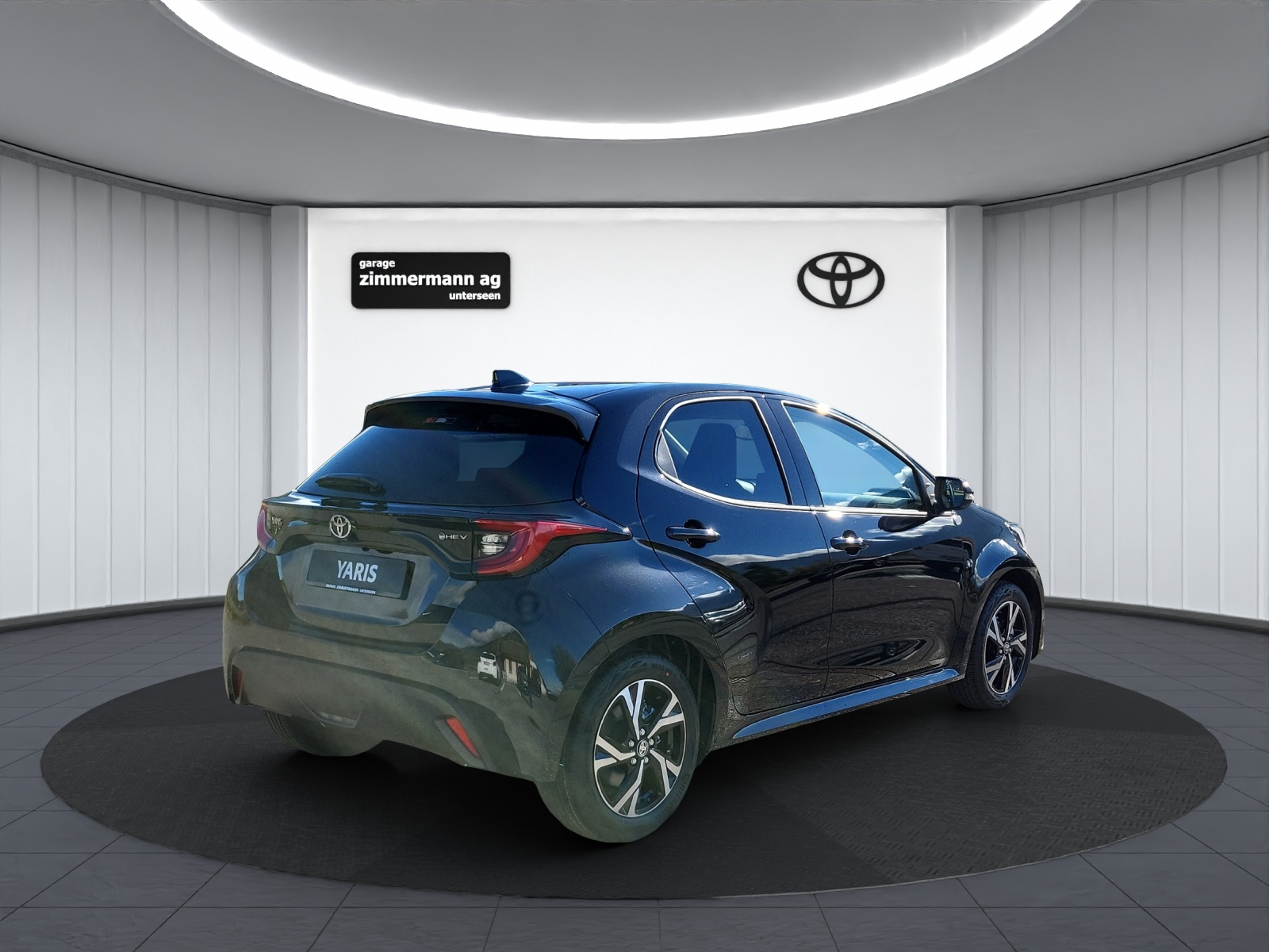 TOYOTA Yaris 1.5 VVT-i HSD Trend-image-6