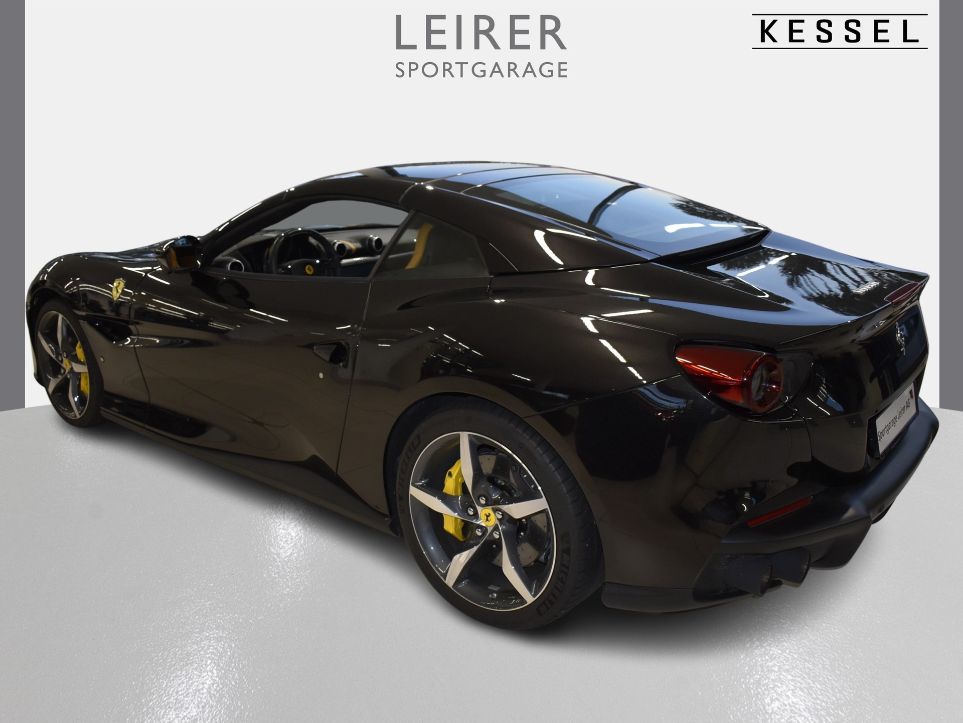 FERRARI Portofino M-image-2