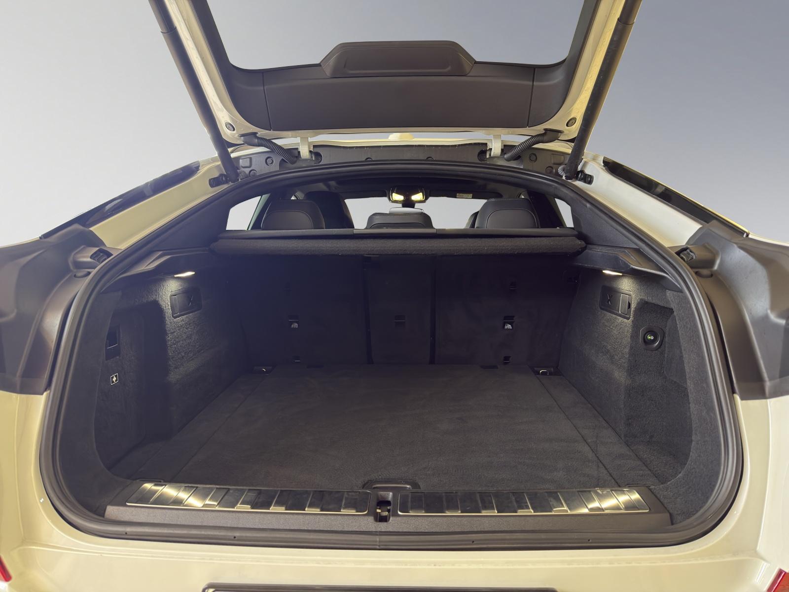 BMW X6 40d xDrive M-Sport-image-17