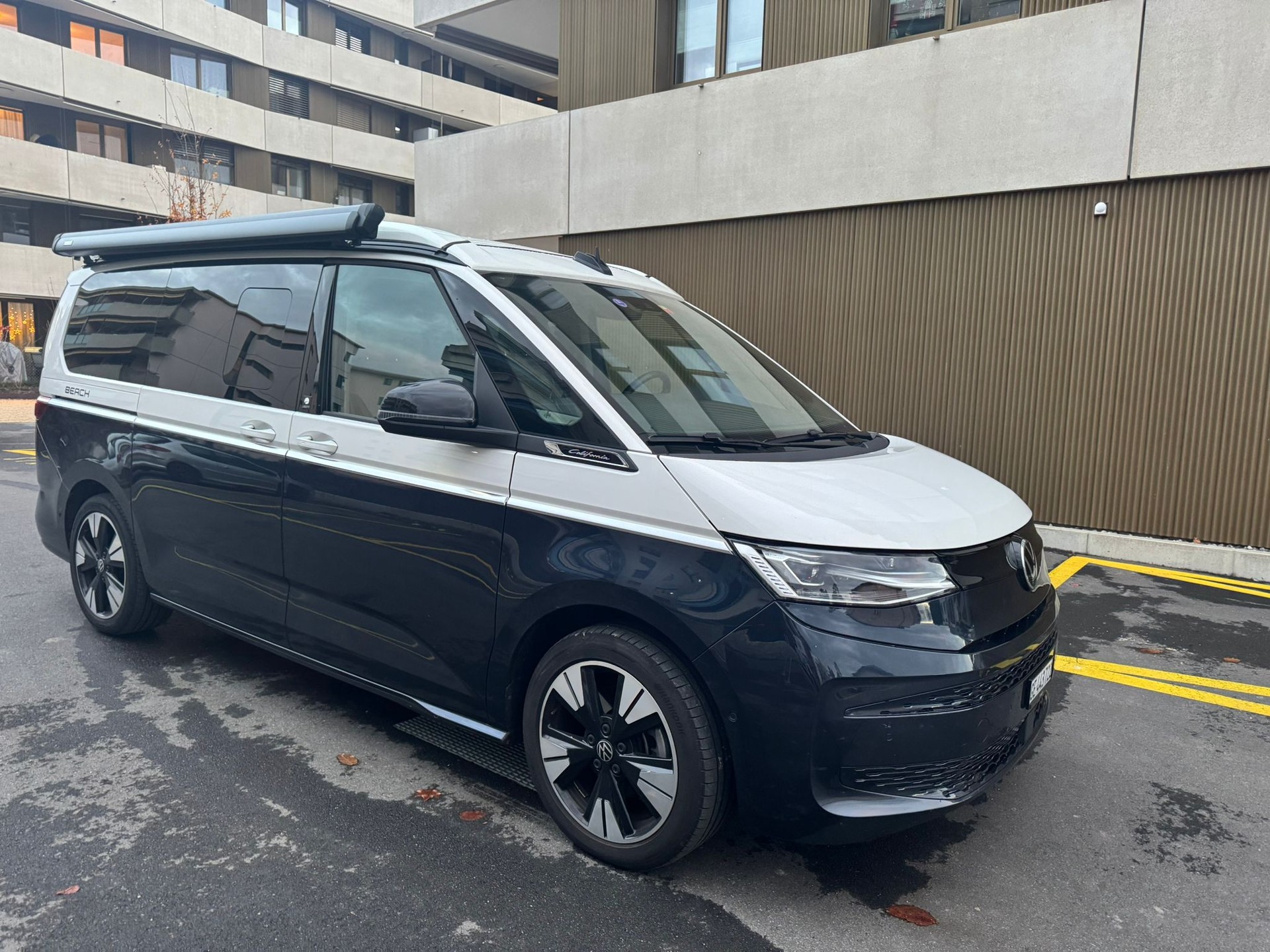 VW California 2.0 TSI Beach Camper Liberty-image-11