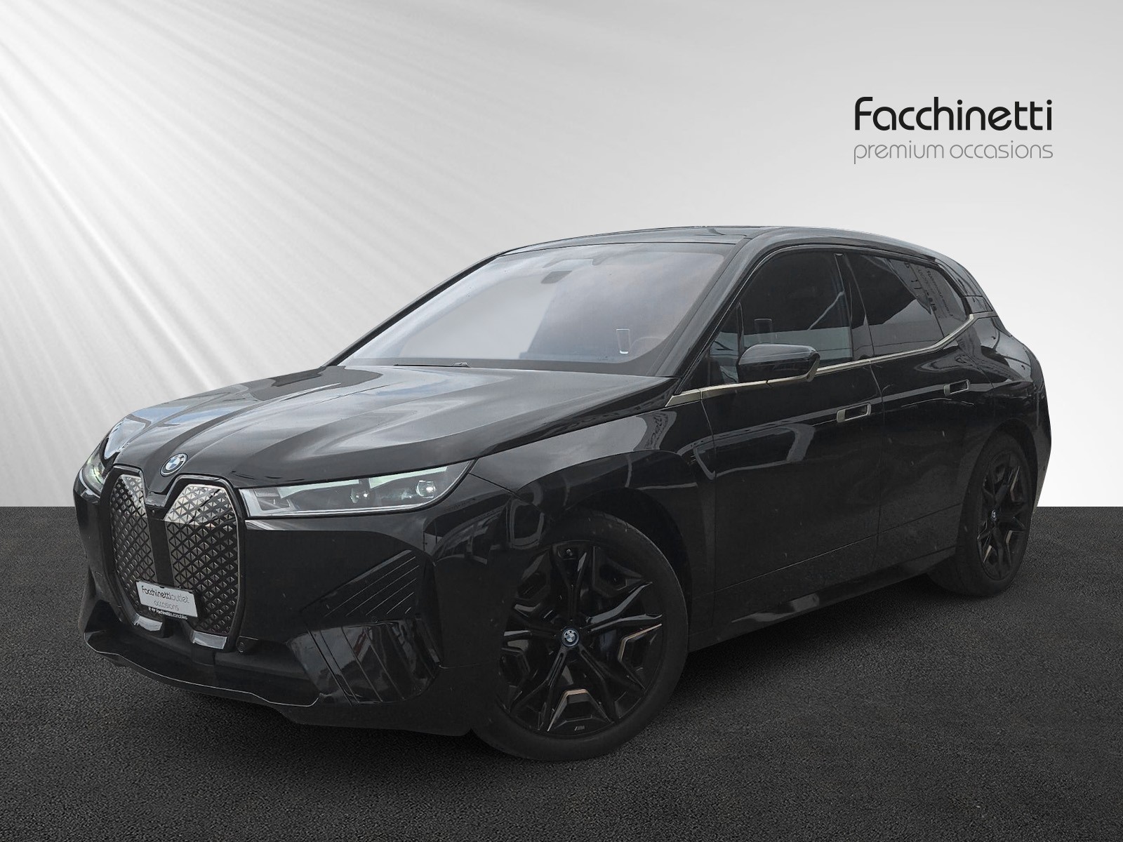 BMW iX xDrive50-image-0