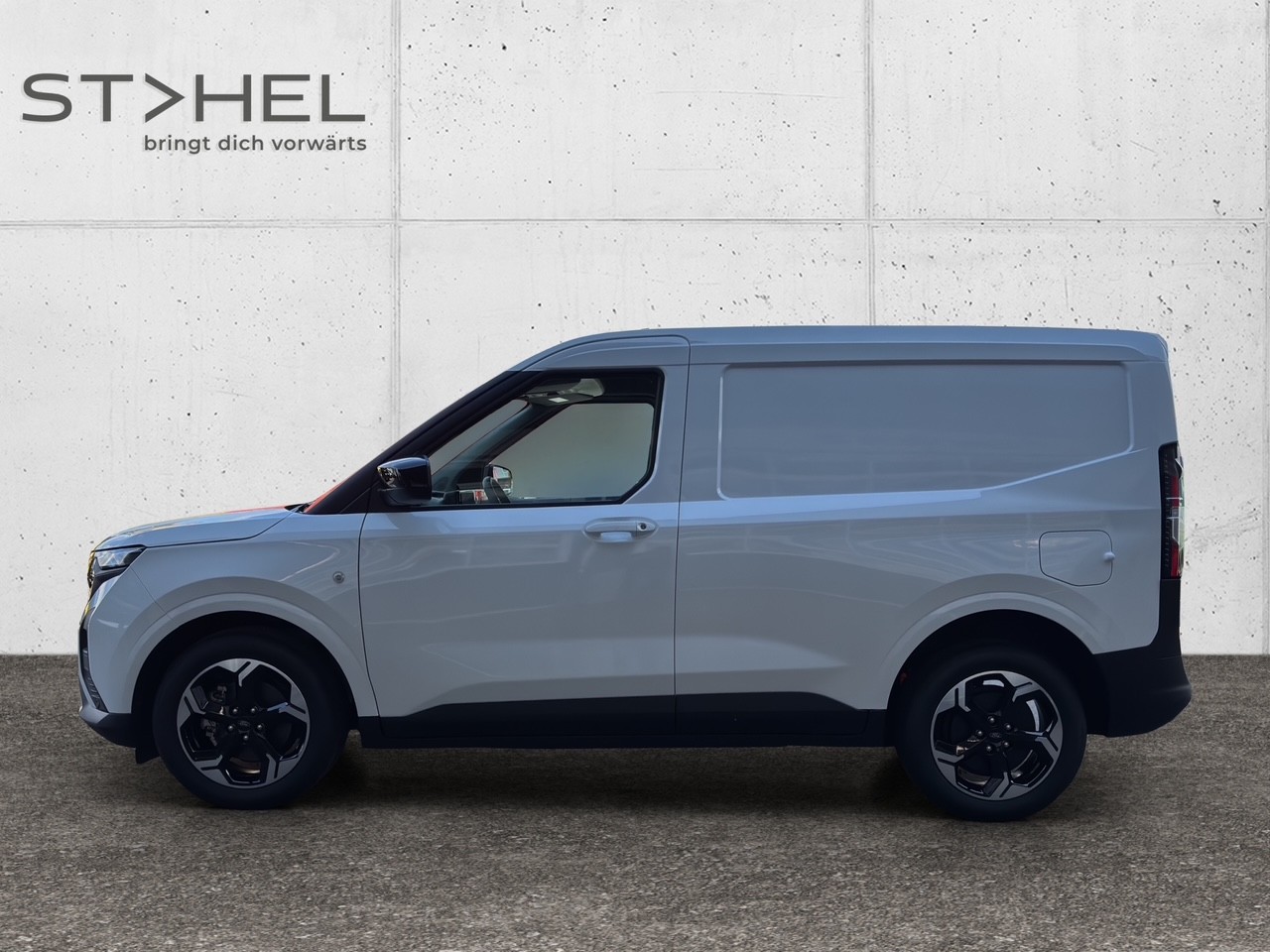 FORD E-Transit Courier Van Limited-image-4