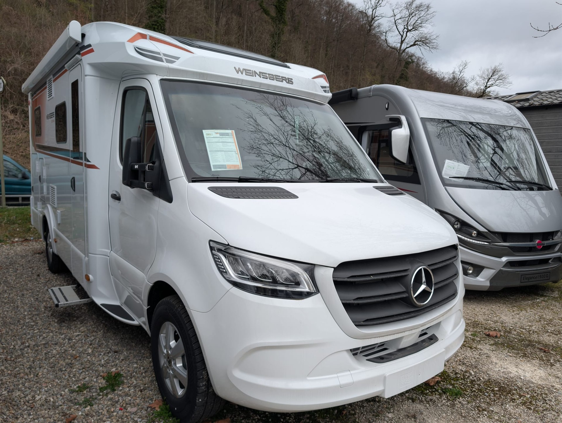 WEINSBERG CaraCompact MB 640 MEG Edition Pepper-showroom-element-1