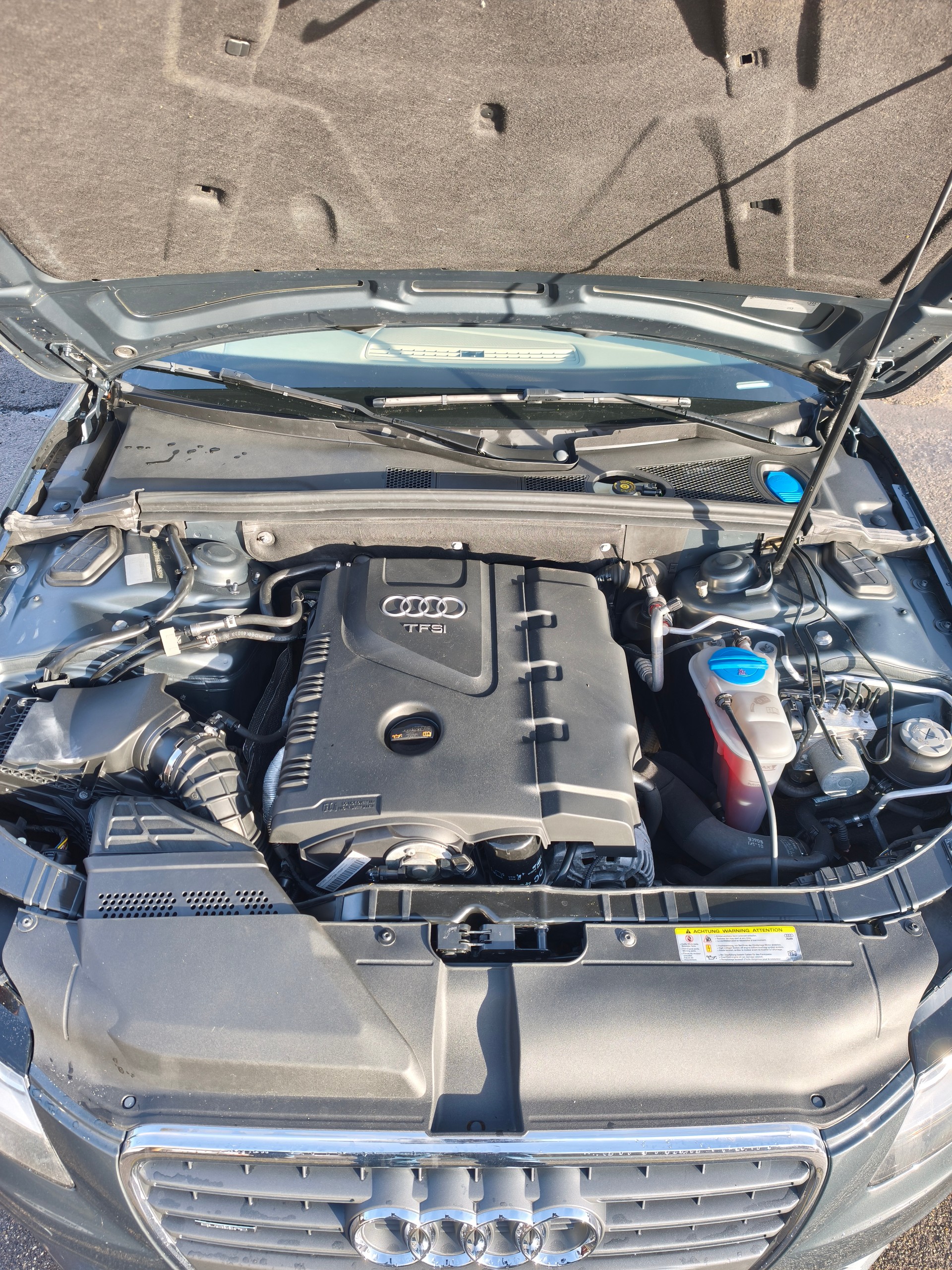 AUDI A4 Avant 2.0 TFSI quattro-image-5