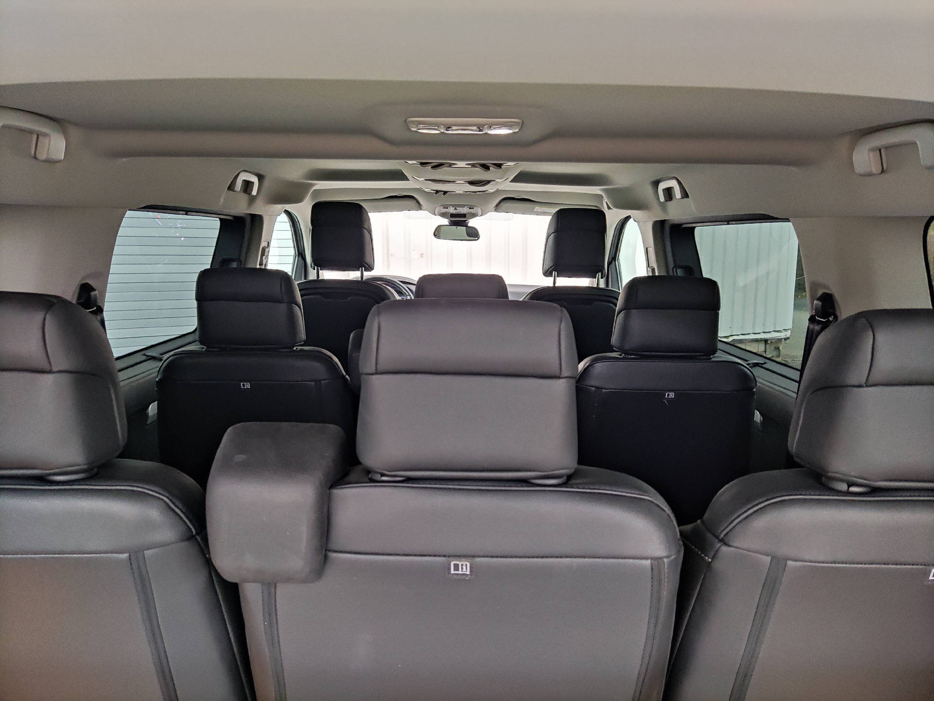 PEUGEOT Traveller Standard 2.0 BlueHDi 180 Business VIP S/S-image-7