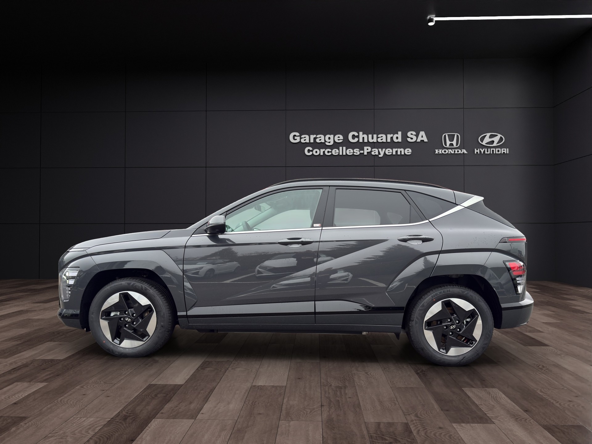 HYUNDAI Kona EV 65.4 kWh Amplia-image-7