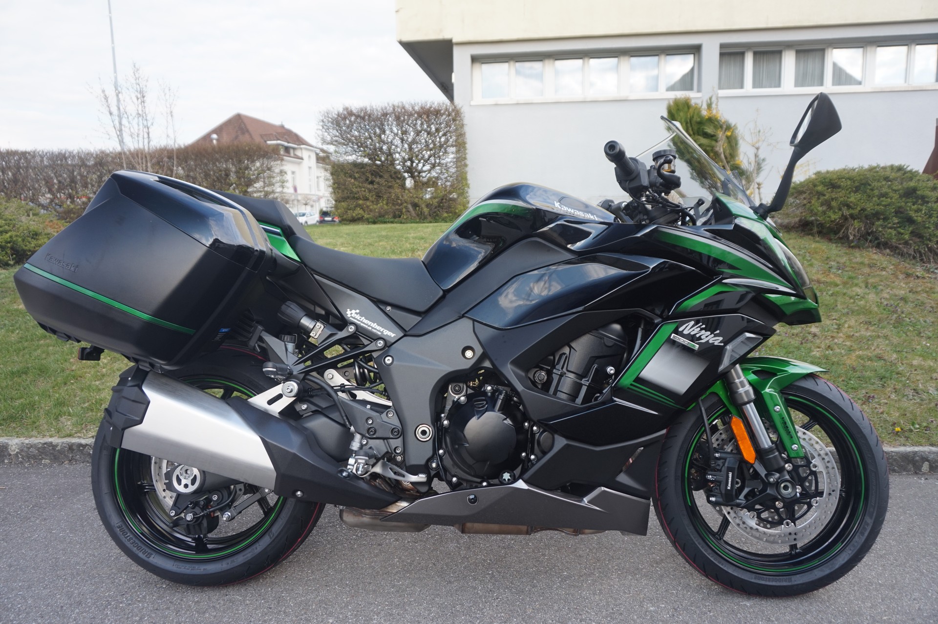 KAWASAKI Ninja 1000 SX ABS Tourer-showroom-element-2