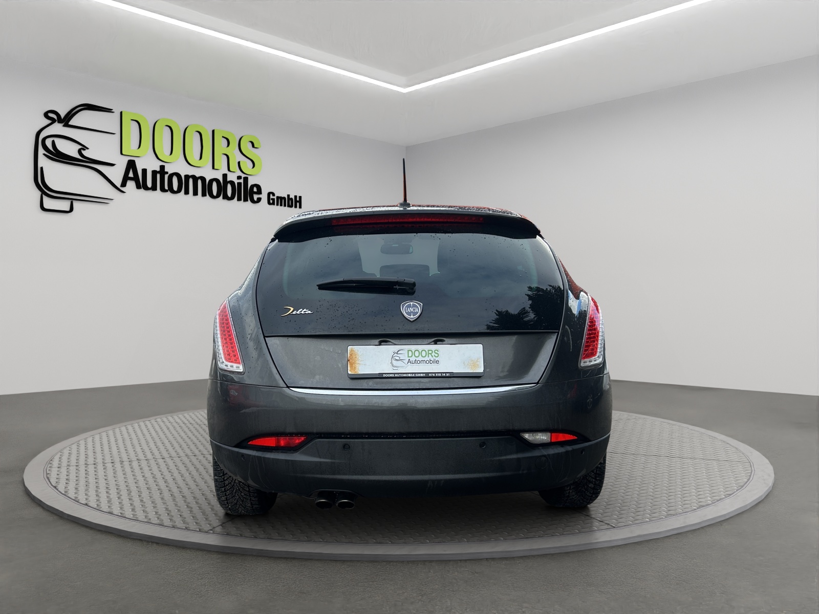 LANCIA Delta 1.8 Turbo-Jet Hard Black Edition Sportronic-image-5