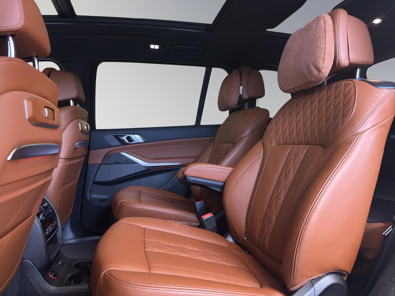 BMW X7 40d xDrive SAG-image-8