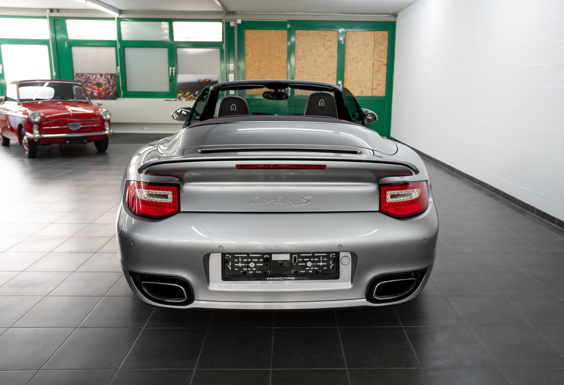 PORSCHE 911 Cabrio Turbo S PDK-image-6