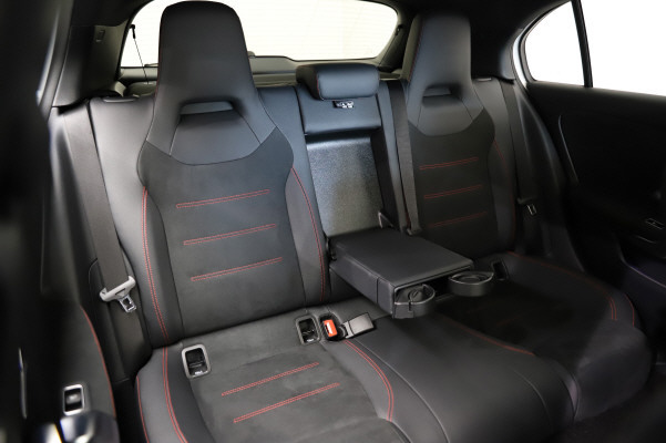 Image MERCEDES-BENZ A-180 A 180 d 8G-DCT