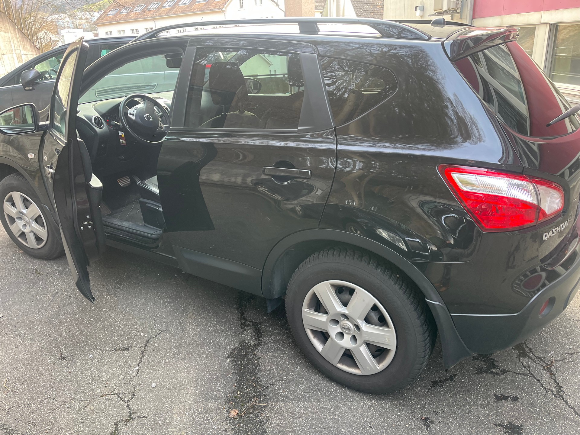 NISSAN Qashqai 1.6-image-4
