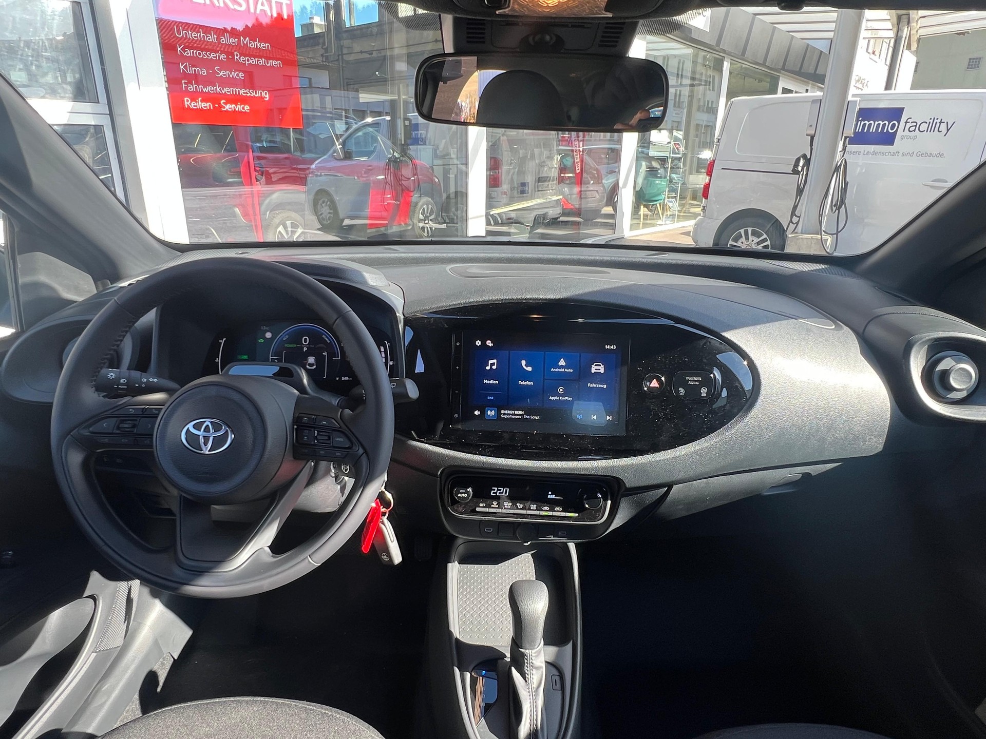 TOYOTA Aygo X 1.5 VVT-i HSD Comfort-image-13