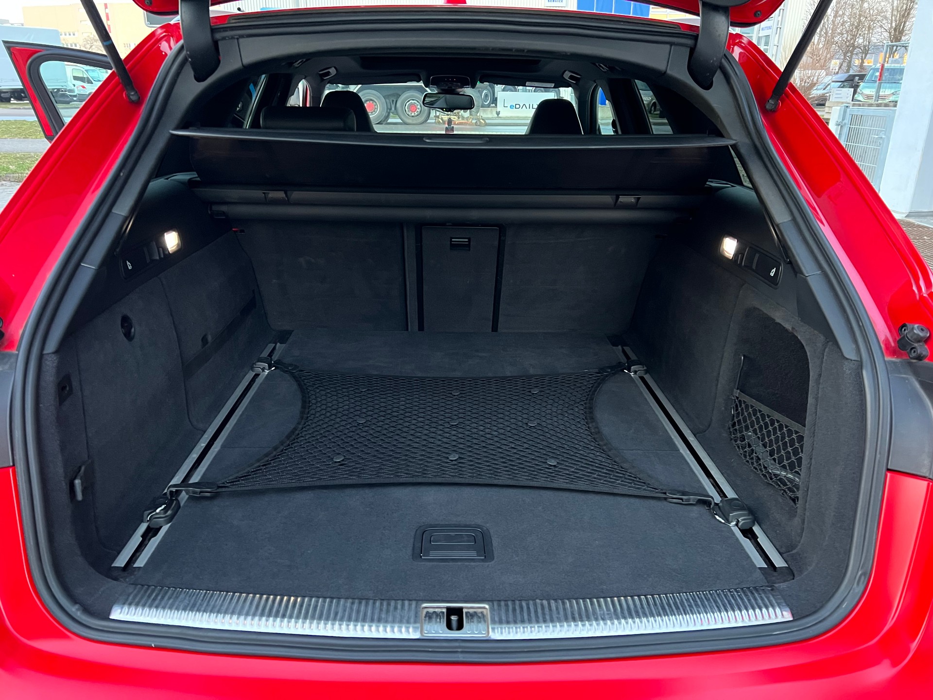 AUDI RS6 Avant 4.0 TFSI V8 performance quattro-image-14