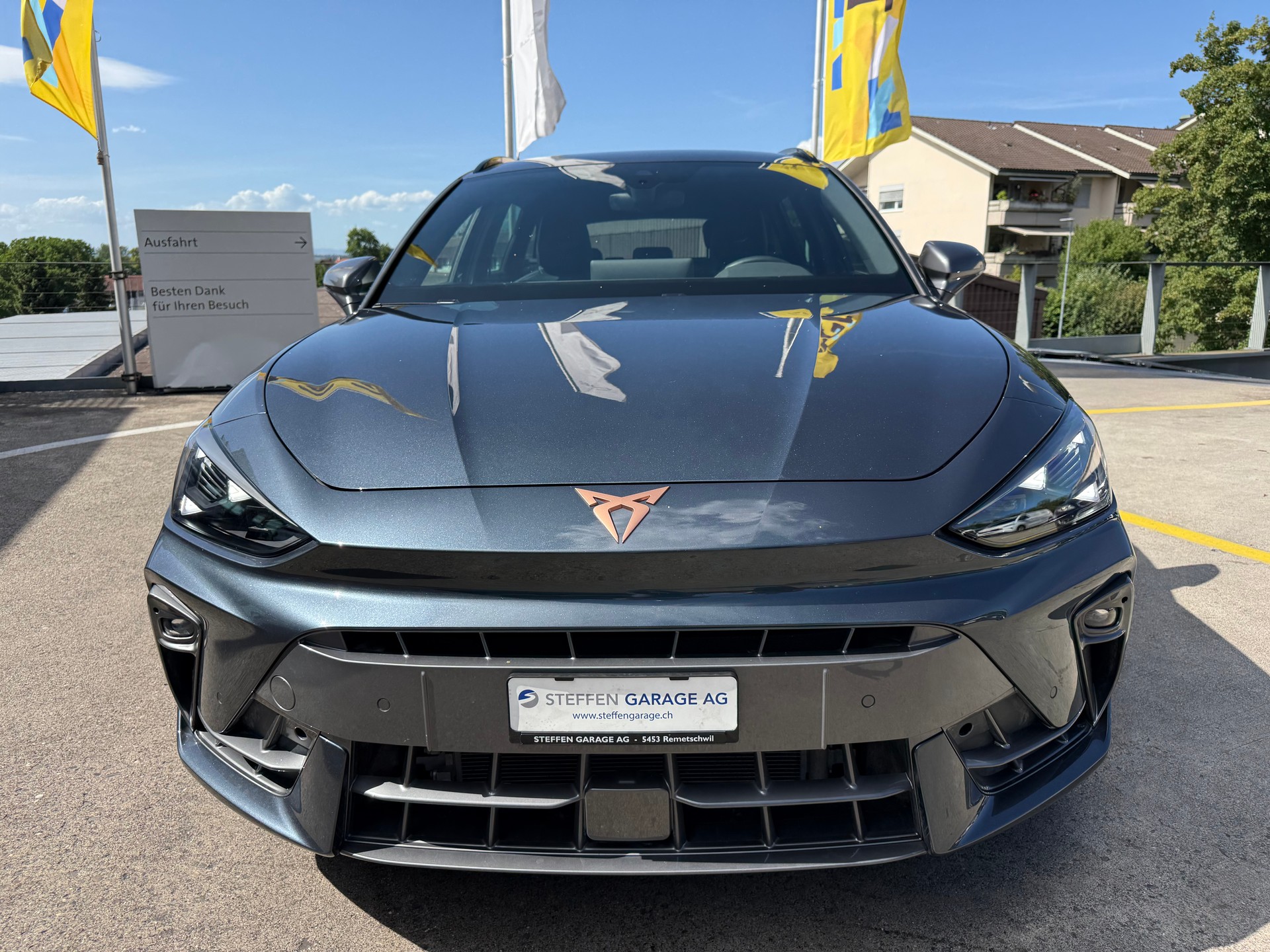 CUPRA LEON ST 1.5 eTSI DSG-image-1
