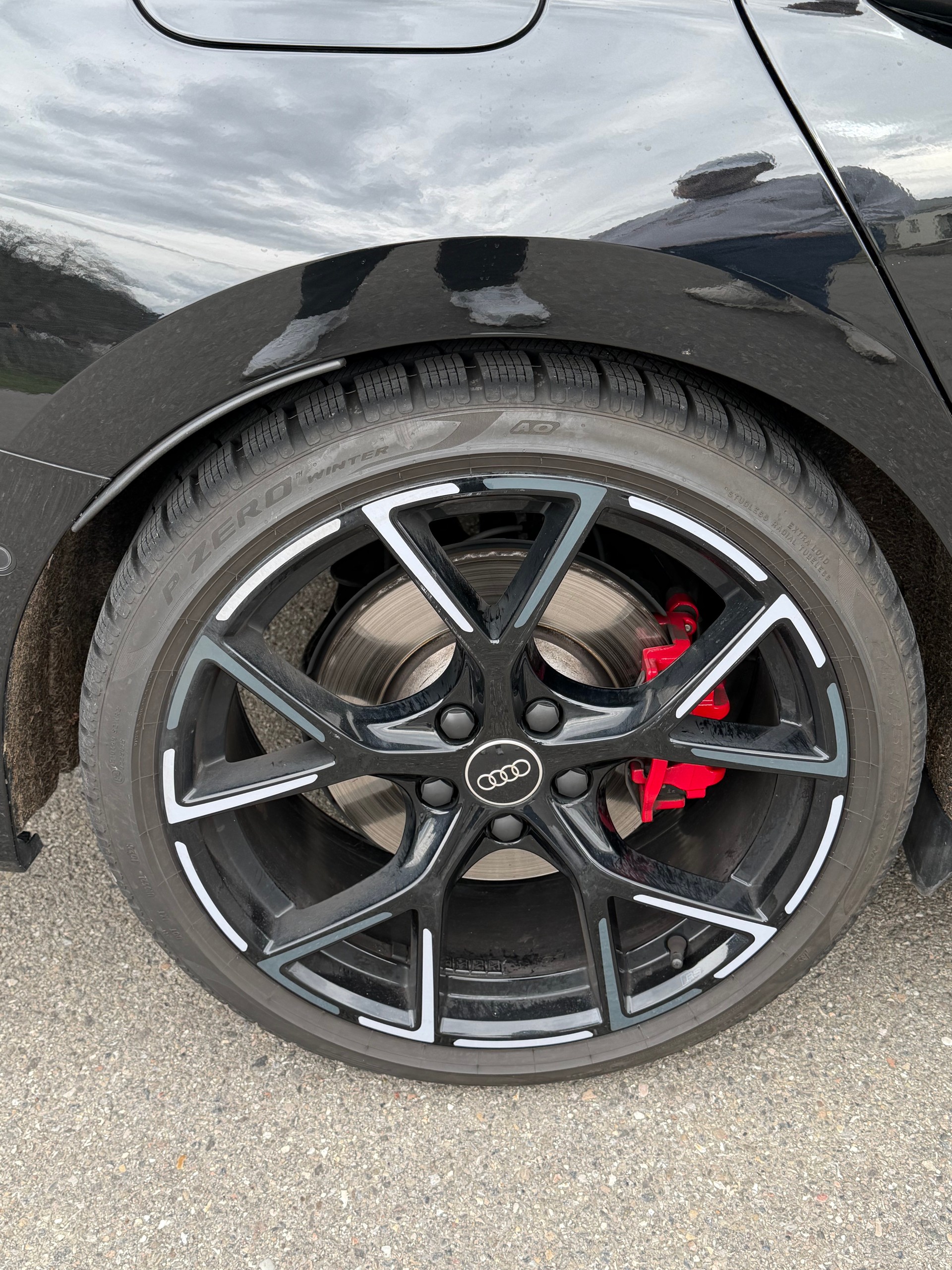 AUDI RS3 Limousine 2.5 TSI quattro S-tronic-image-3