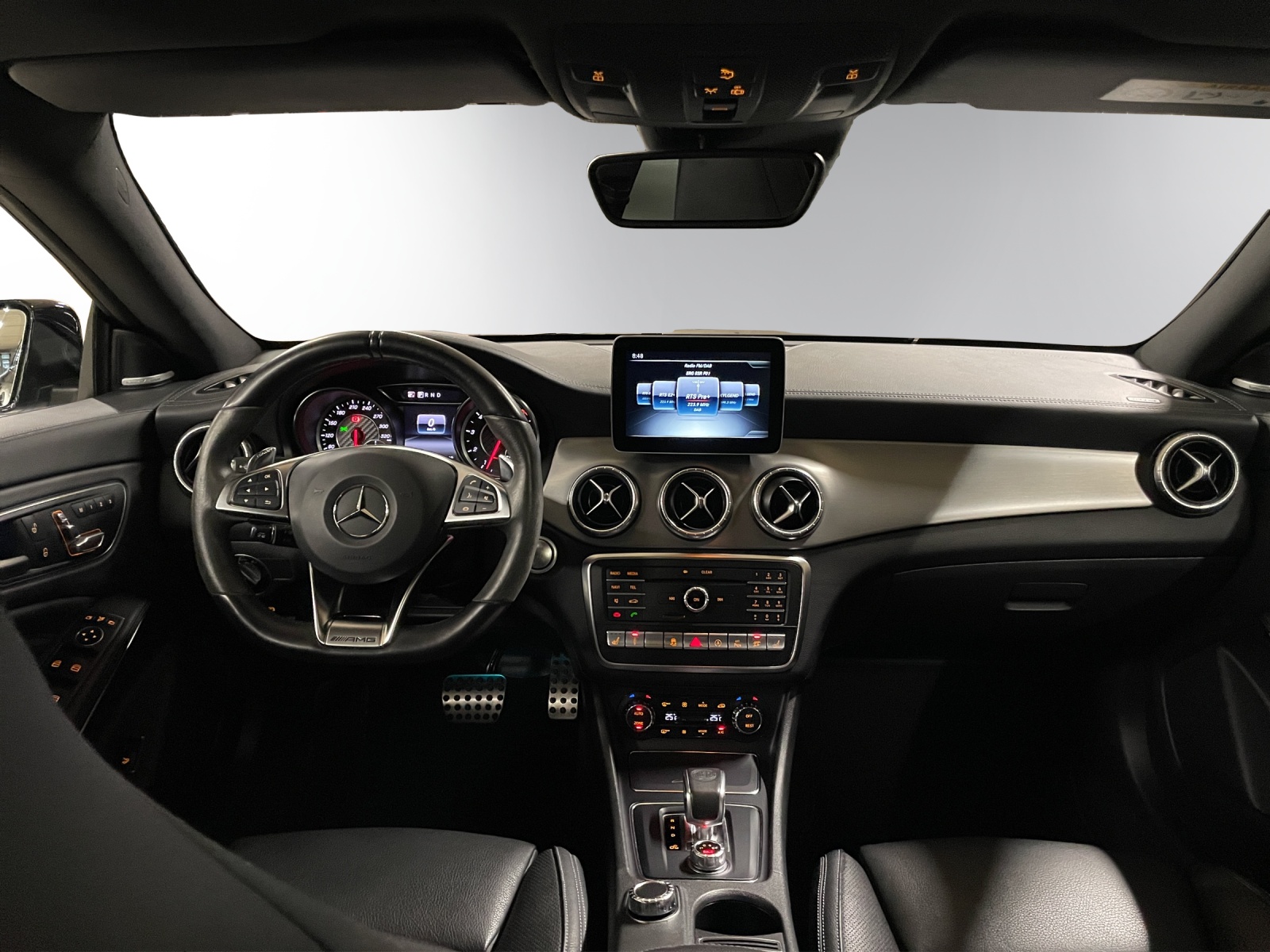 Image MERCEDES-BENZ CLA-45-AMG CLA 45 AMG 4Matic Speedshift