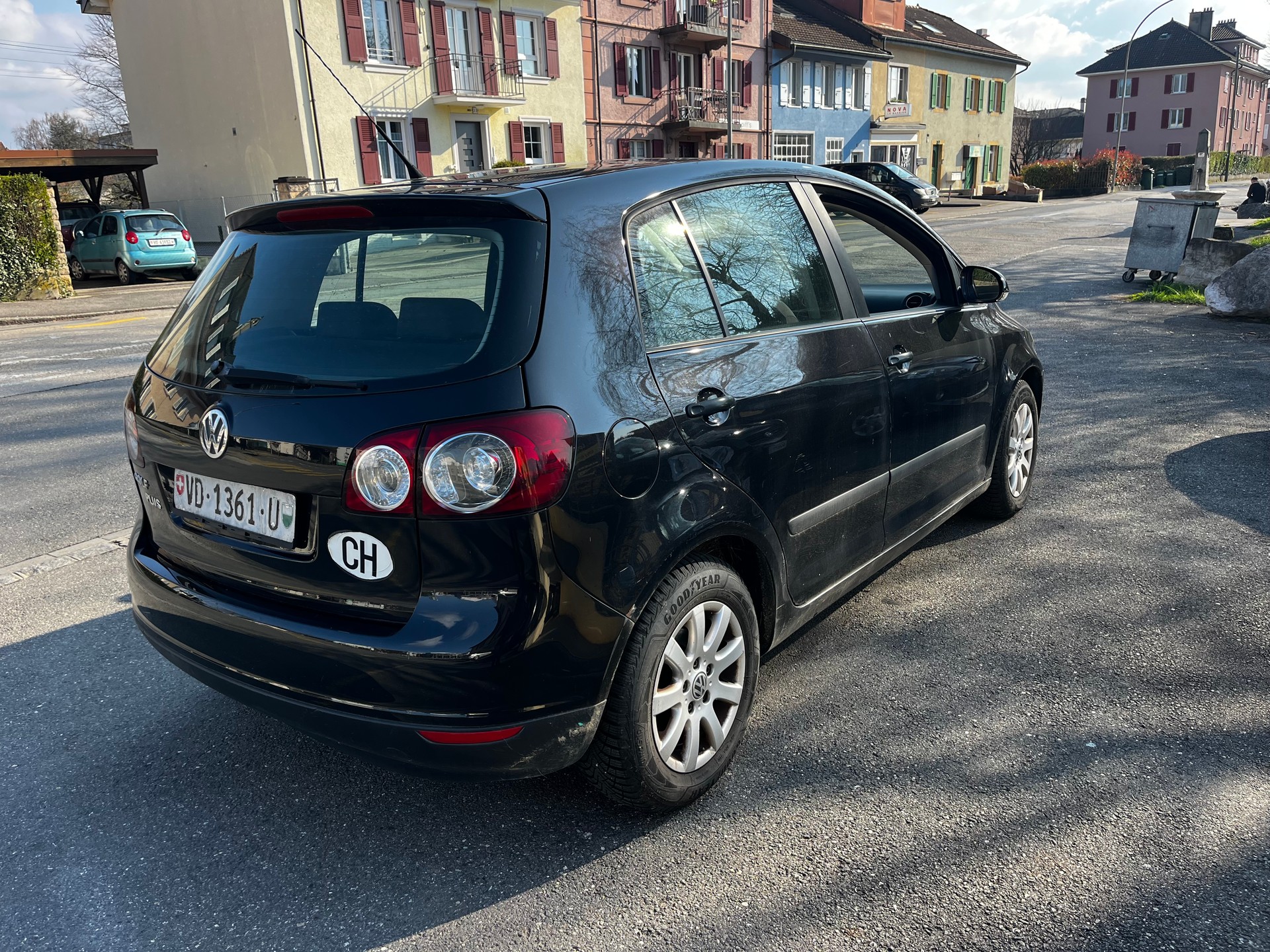 VW Golf Plus-image-3