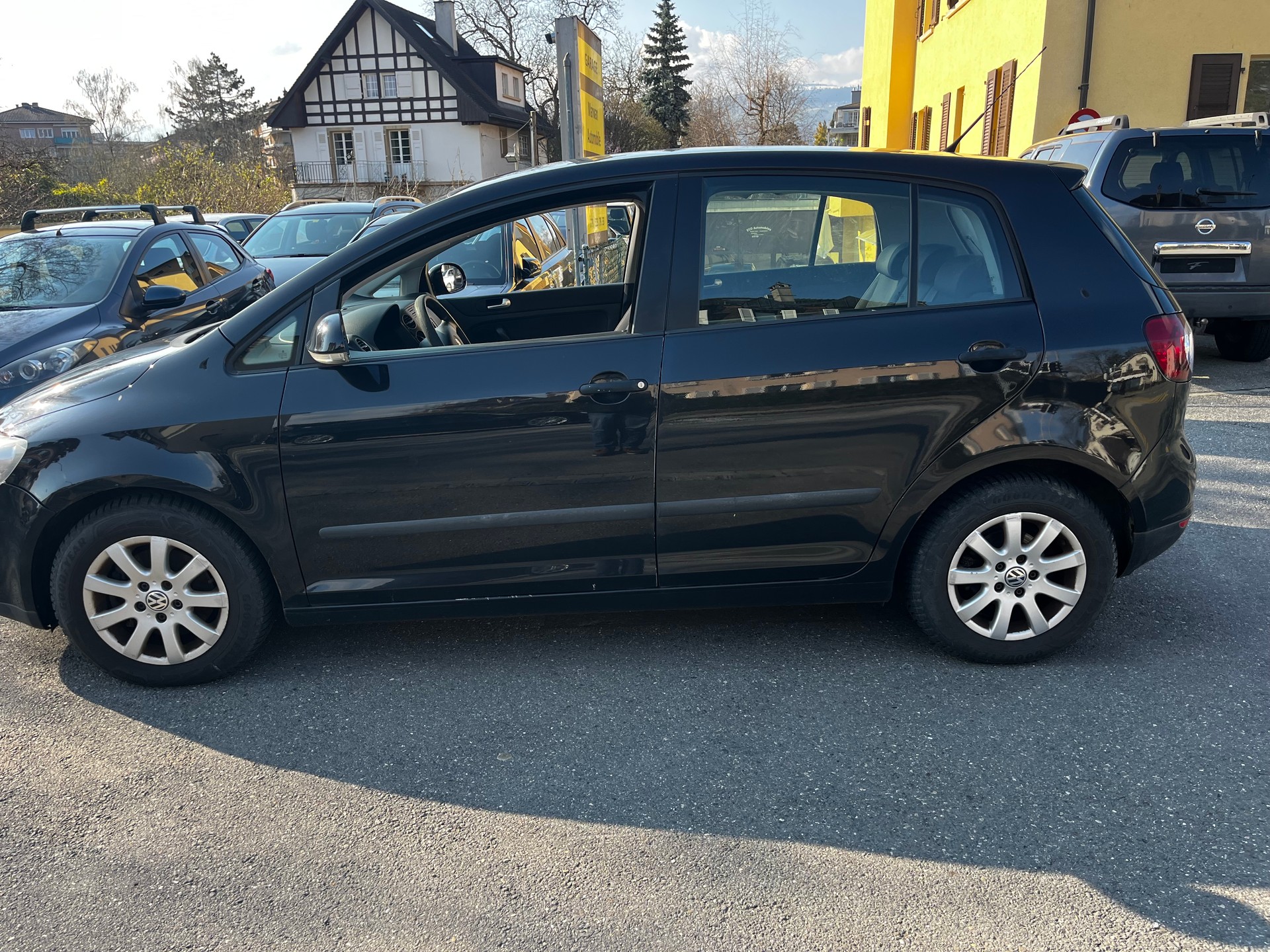 VW Golf Plus-image-7