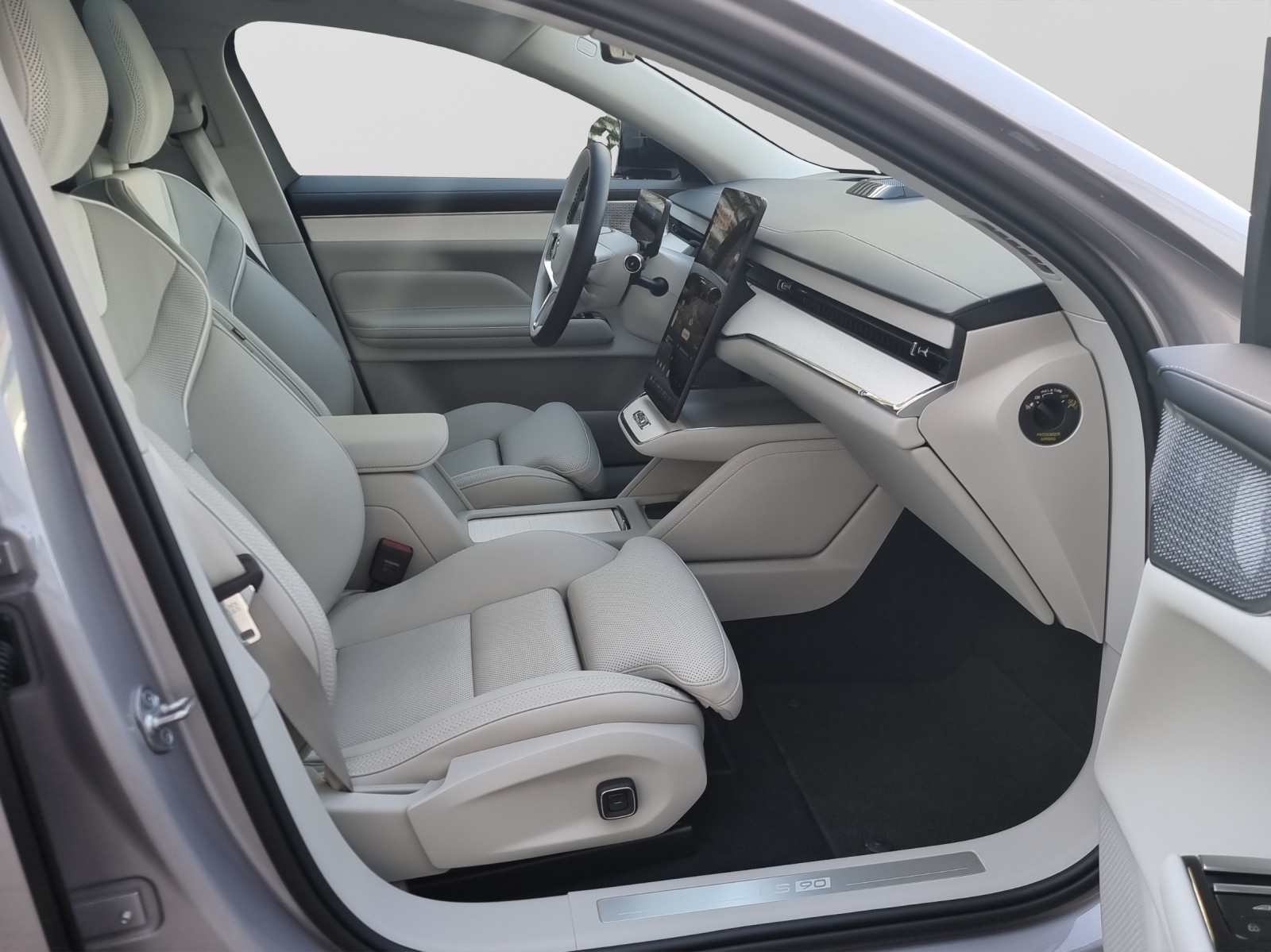 VOLVO ES90 Ultra-image-8