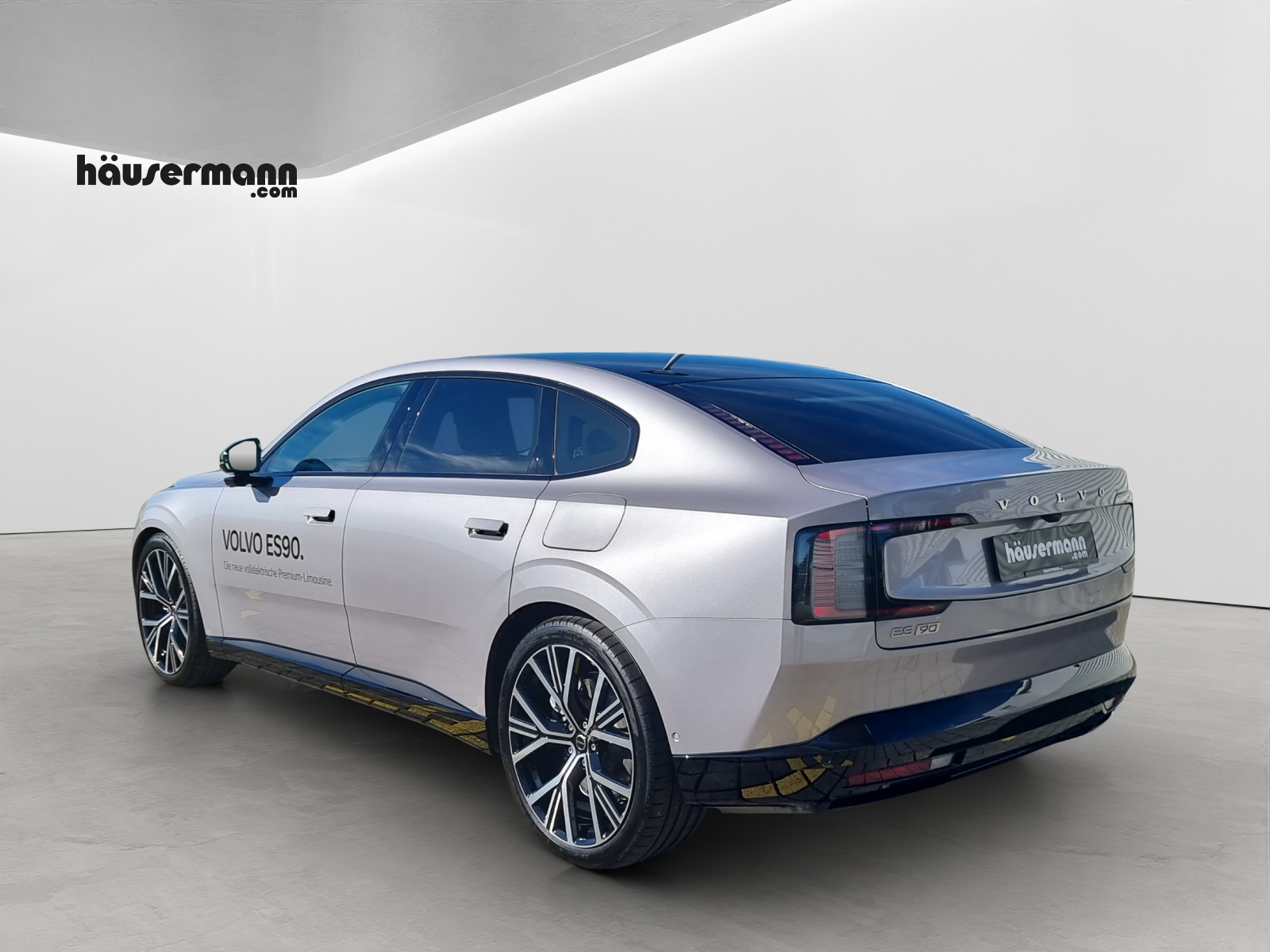 VOLVO ES90 Ultra-showroom-element-3