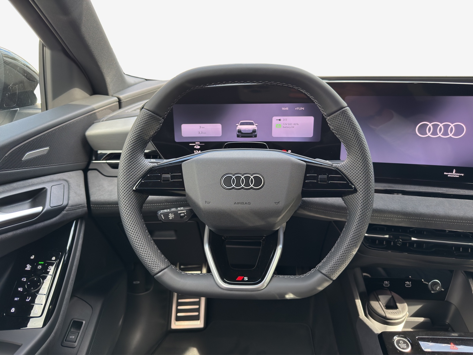 AUDI Q6 Sportback e-tron quattro-image-9