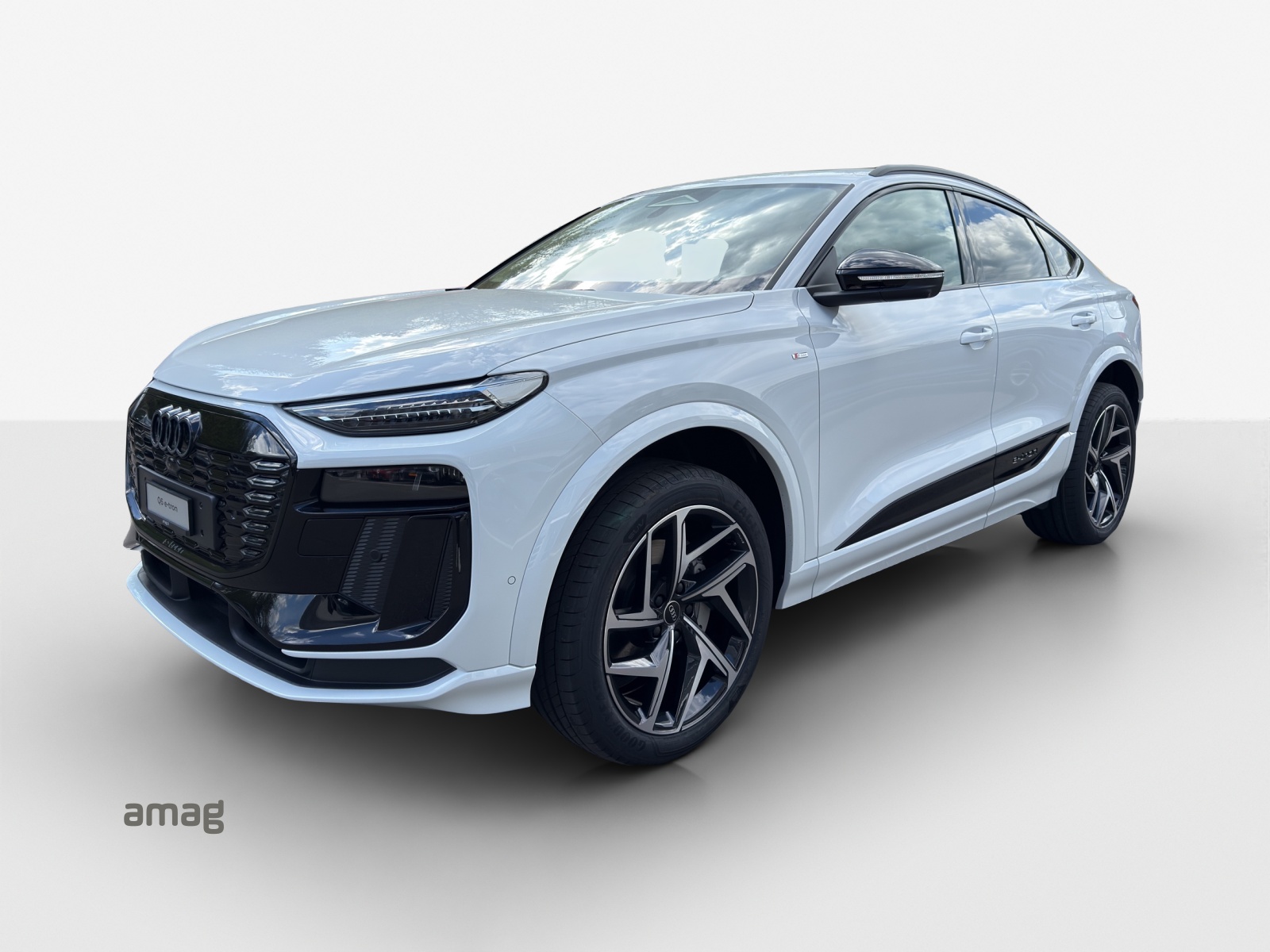 AUDI Q6 Sportback e-tron quattro-image-0