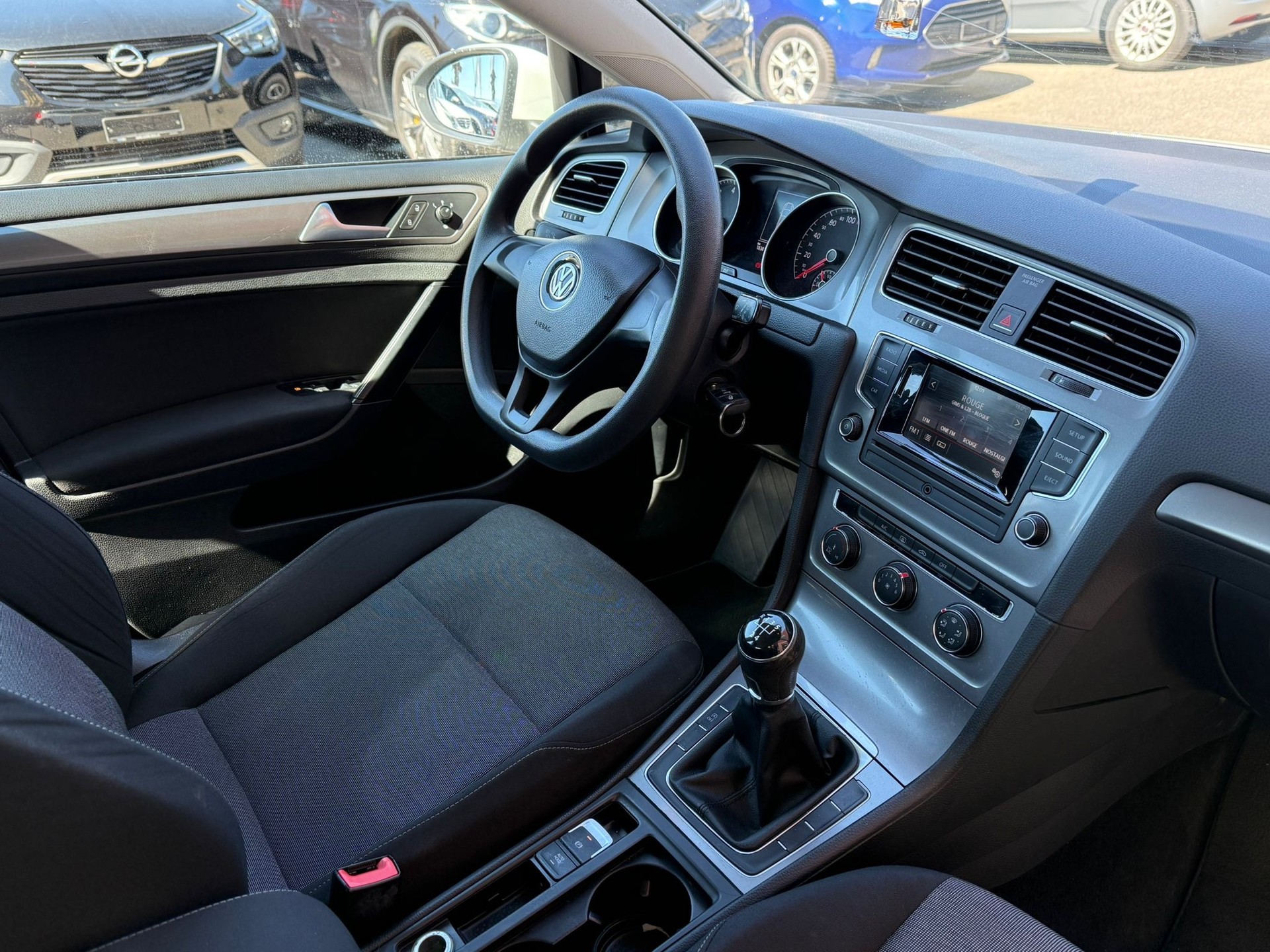 VW Golf 1.2 TSI Comfortline-image-9