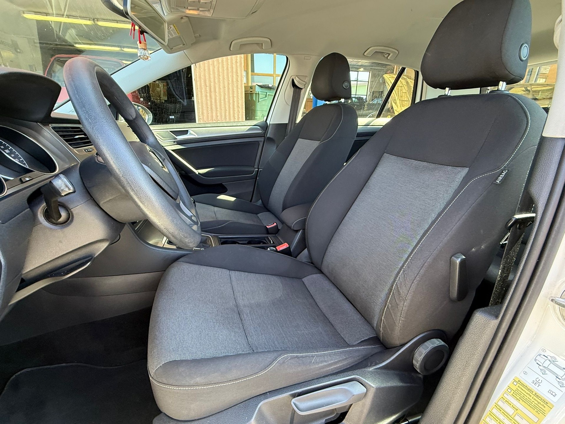 VW Golf 1.2 TSI Comfortline-image-11