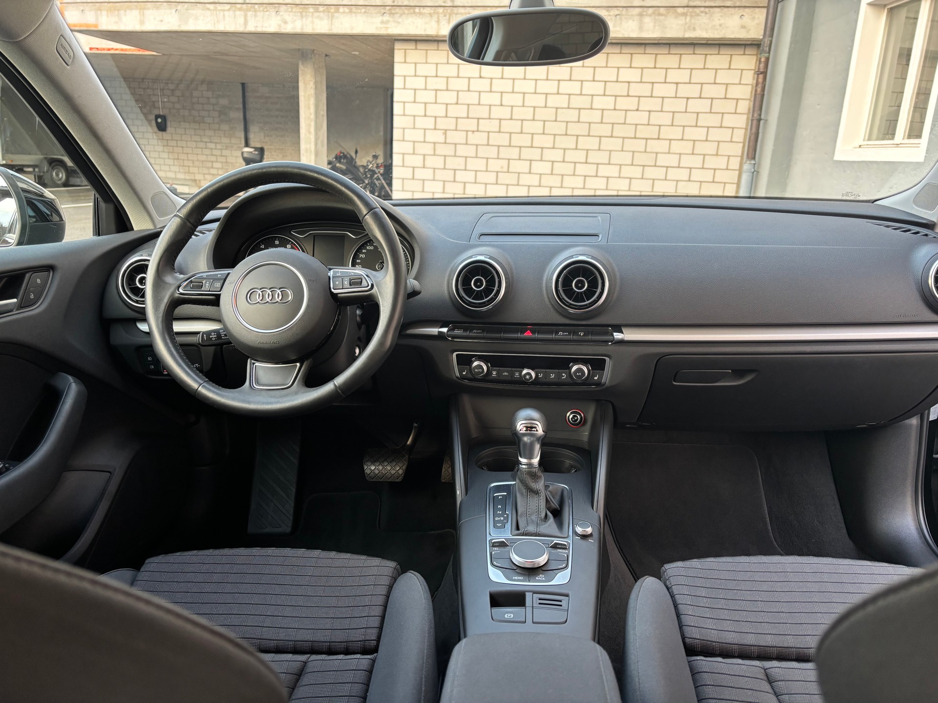 AUDI A3-image-9