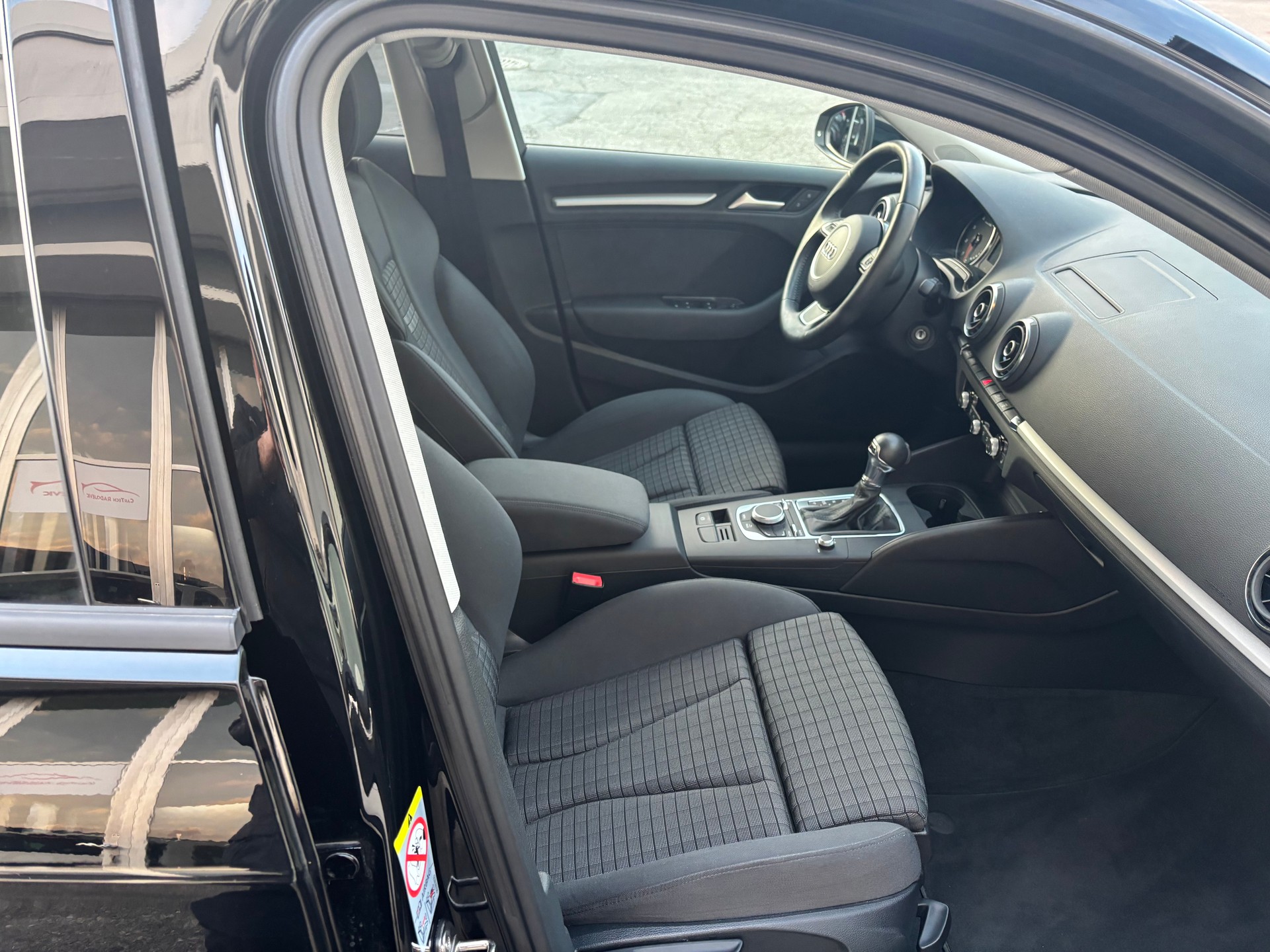 AUDI A3-image-8