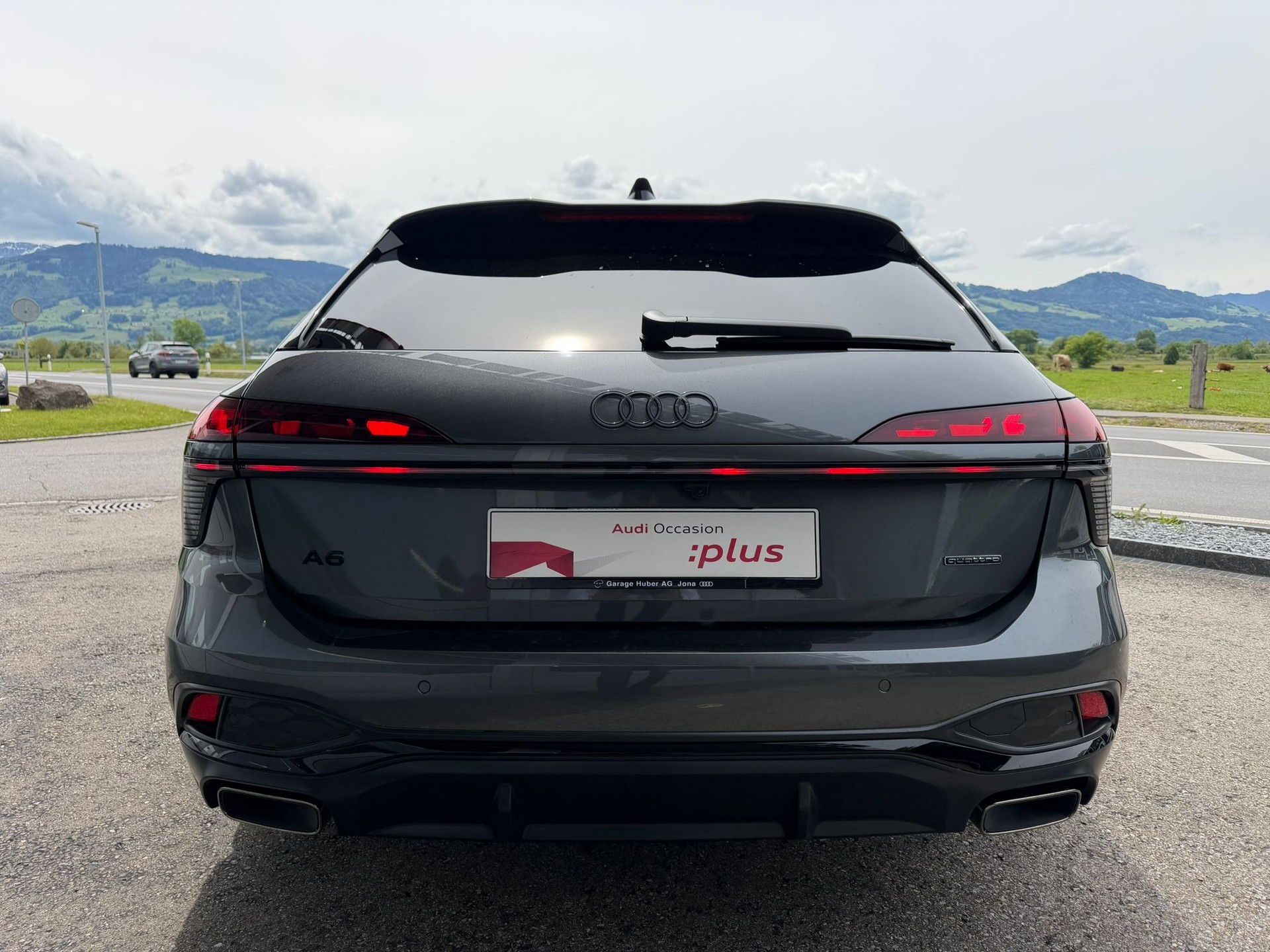 AUDI A6 Avant TFSI quattro 270 kW S tronic-image-3