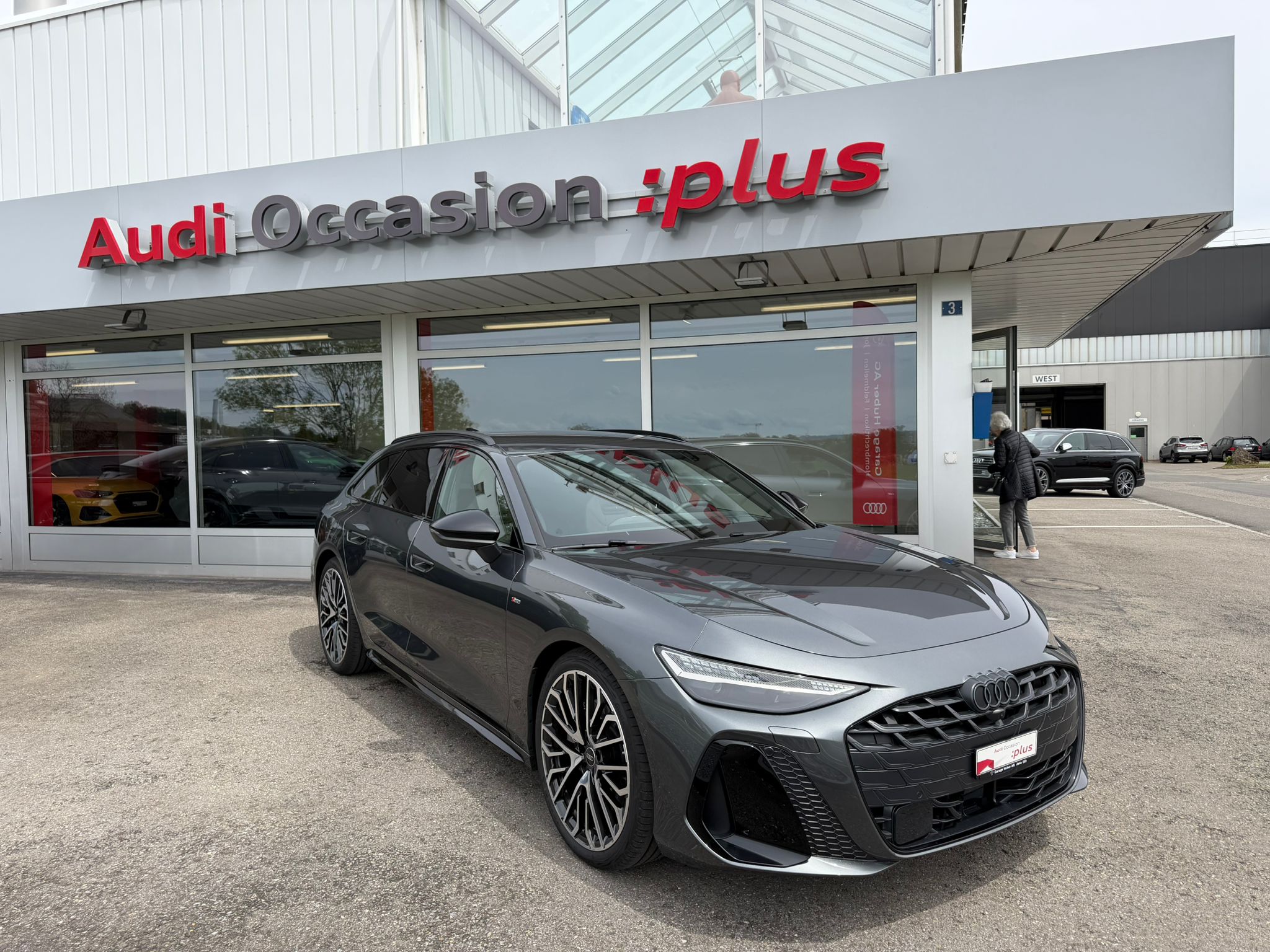 Car photo