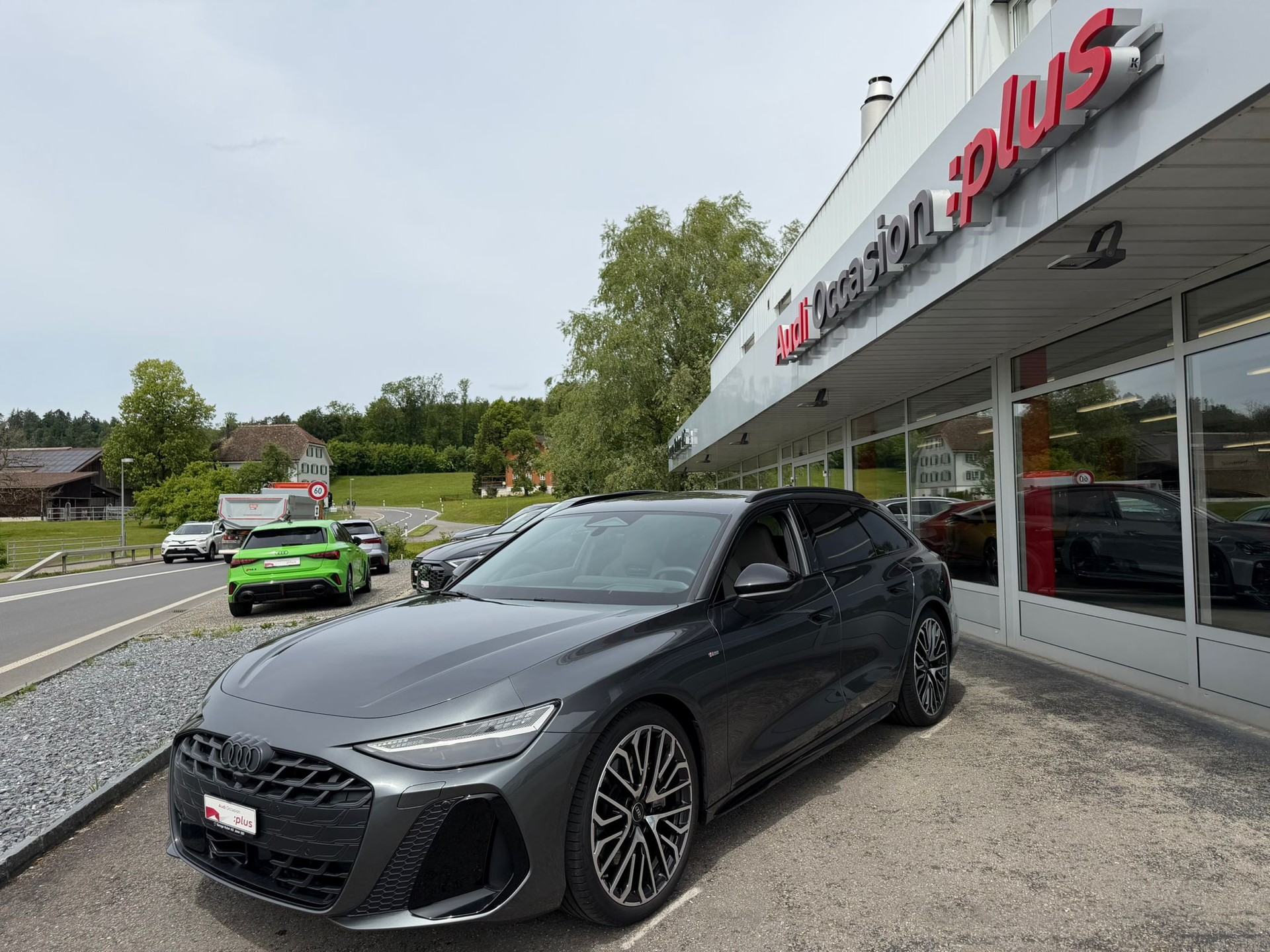 AUDI A6 Avant TFSI quattro 270 kW S tronic-image-5