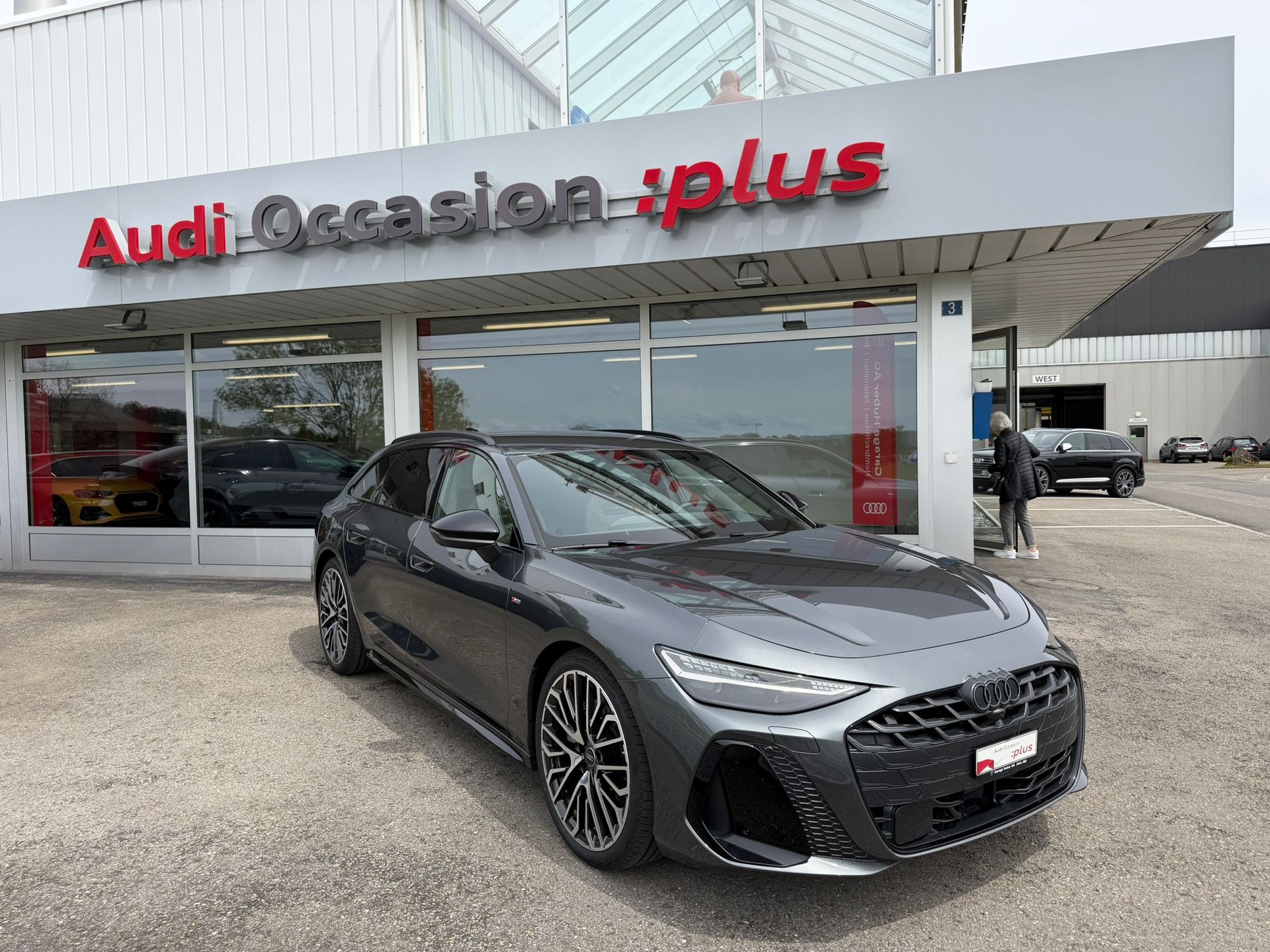 AUDI A6 Avant TFSI quattro 270 kW S tronic-image-0